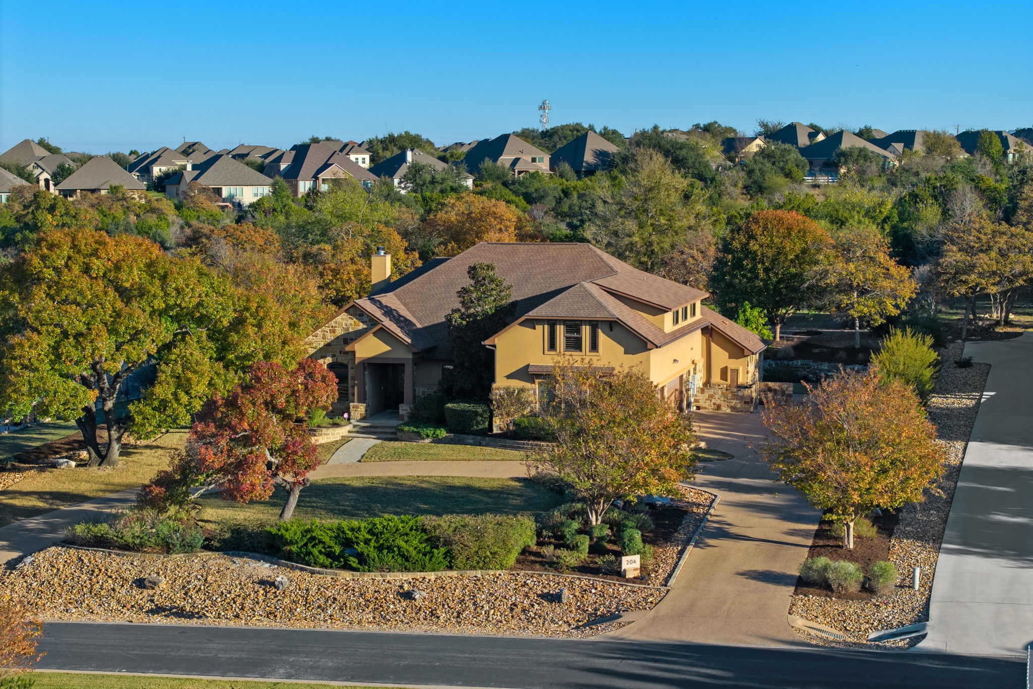 204 Overlook Ct — photo