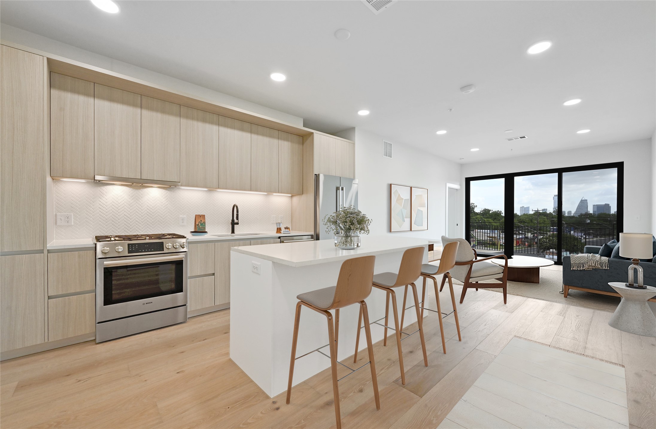 2209 S 1st St Unit 309 — photo
