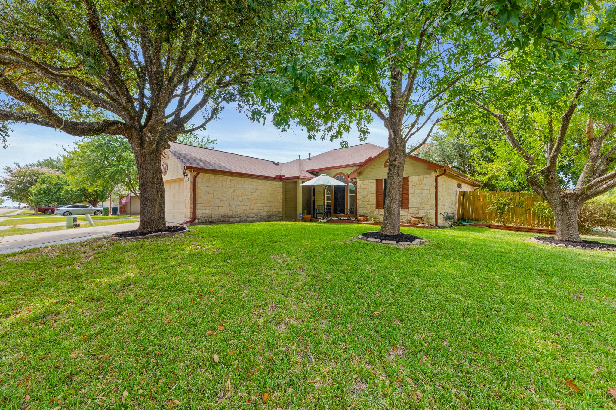 500 Morning Dove Dr — photo