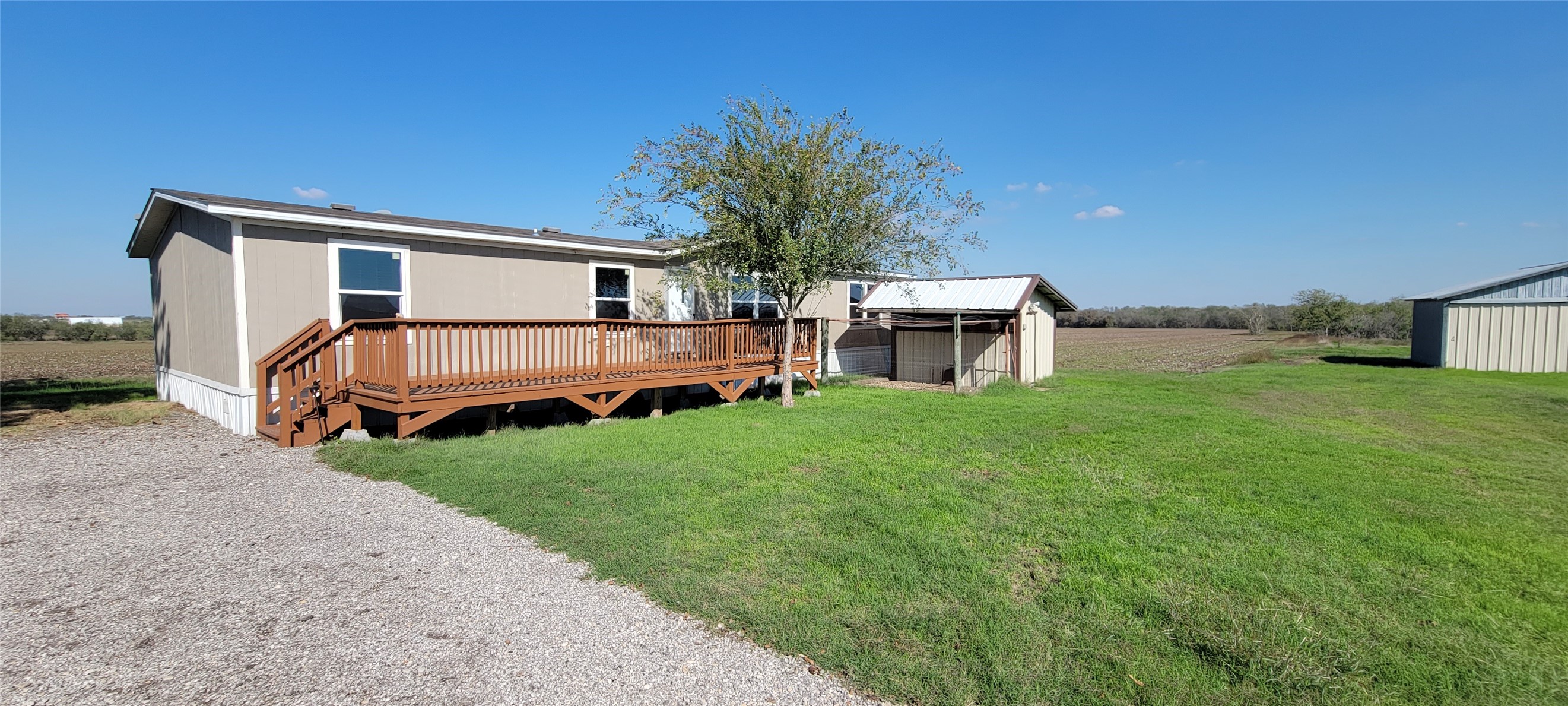 10616 Doyle Rd — photo