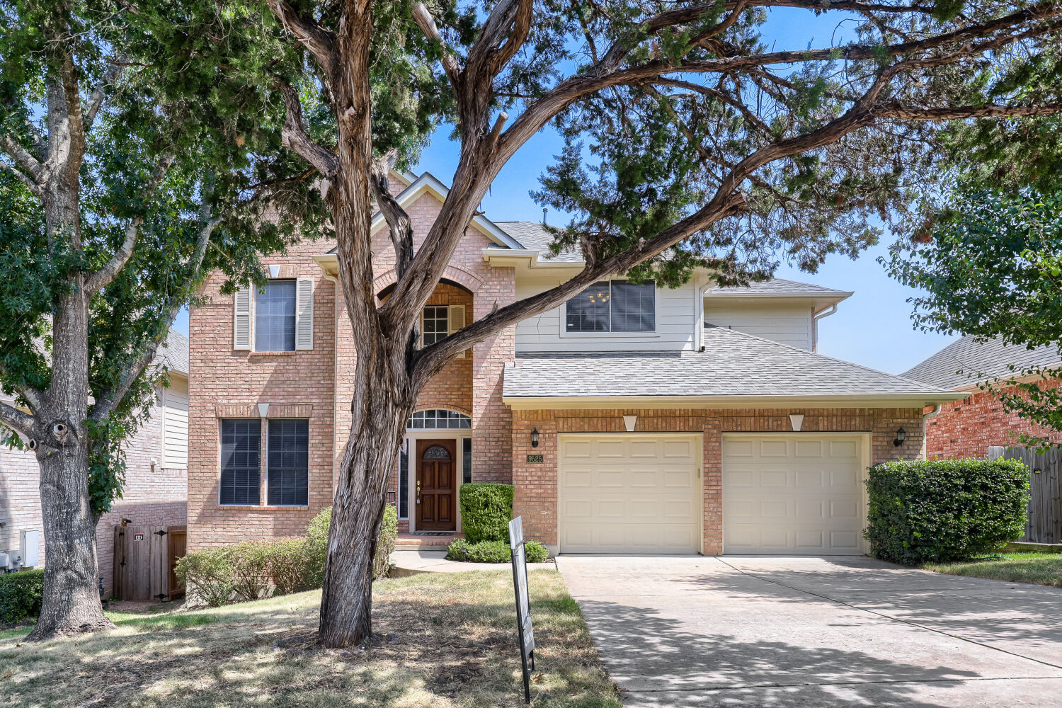 9525 Aire Libre Dr — photo