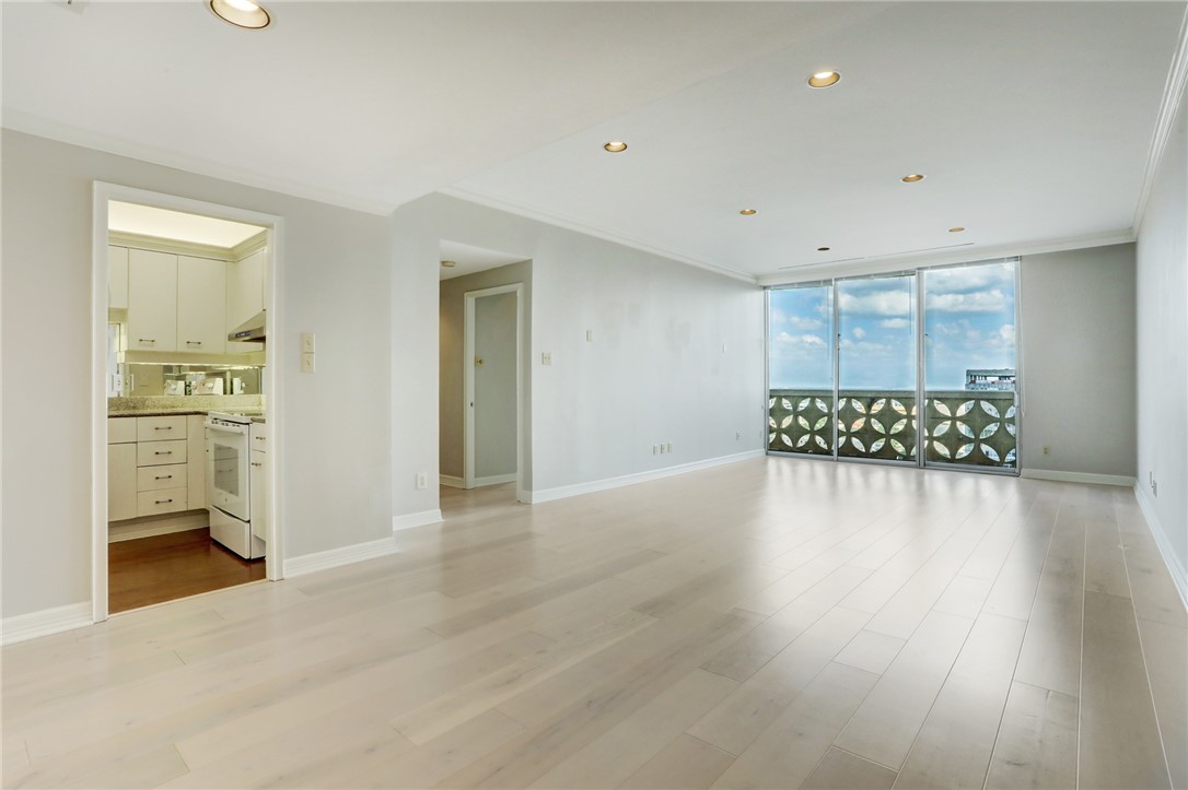 1801 Lavaca St Unit 15F — photo