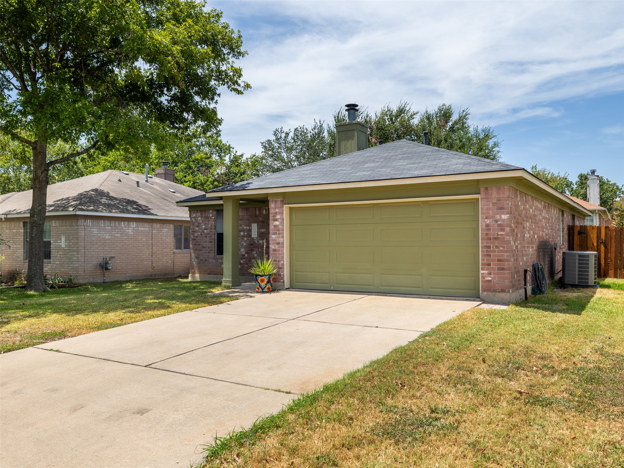 1104 Laurelleaf Drive, Pflugerville, TX 78660 — photo 2