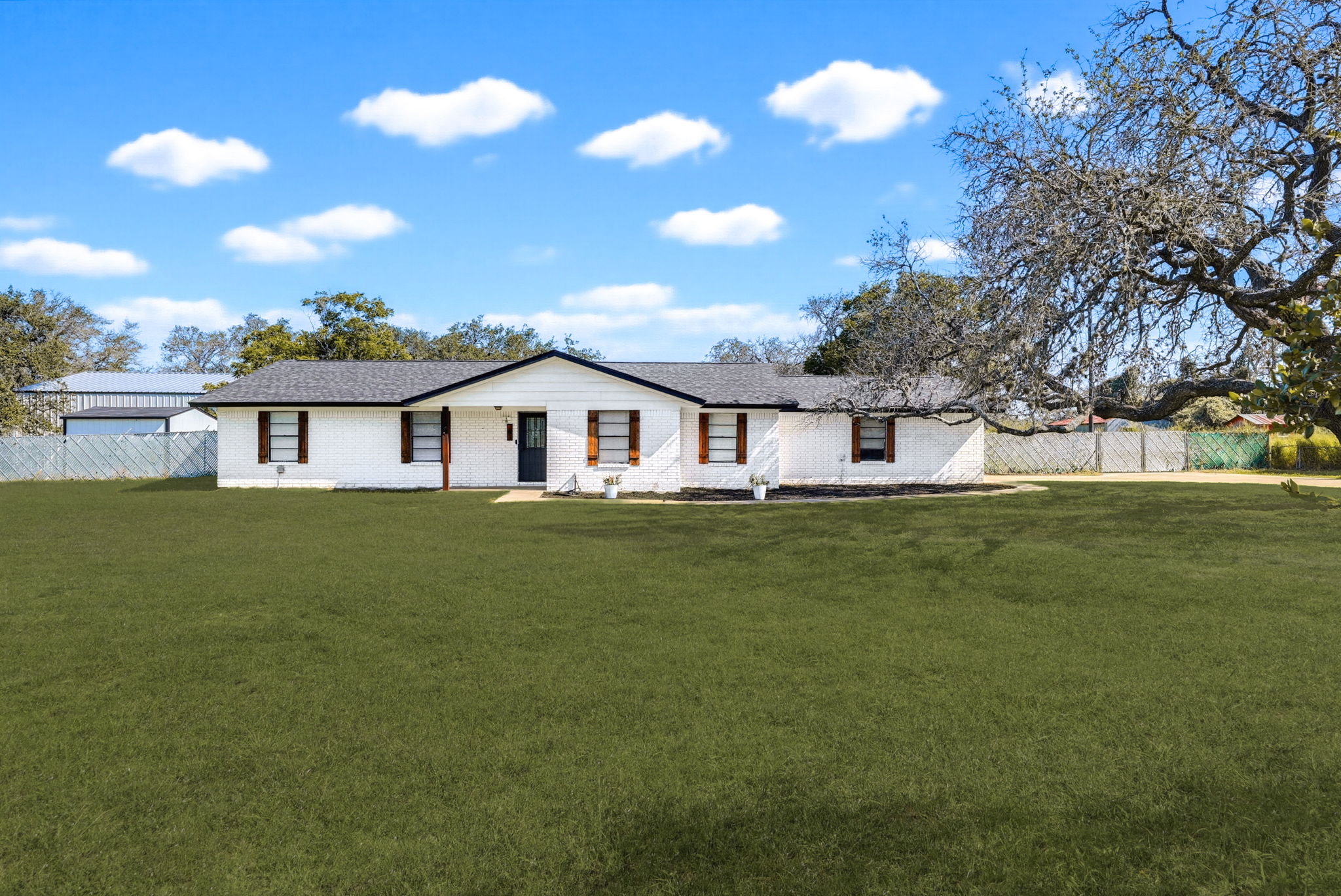 81 Pulliam Dr — photo
