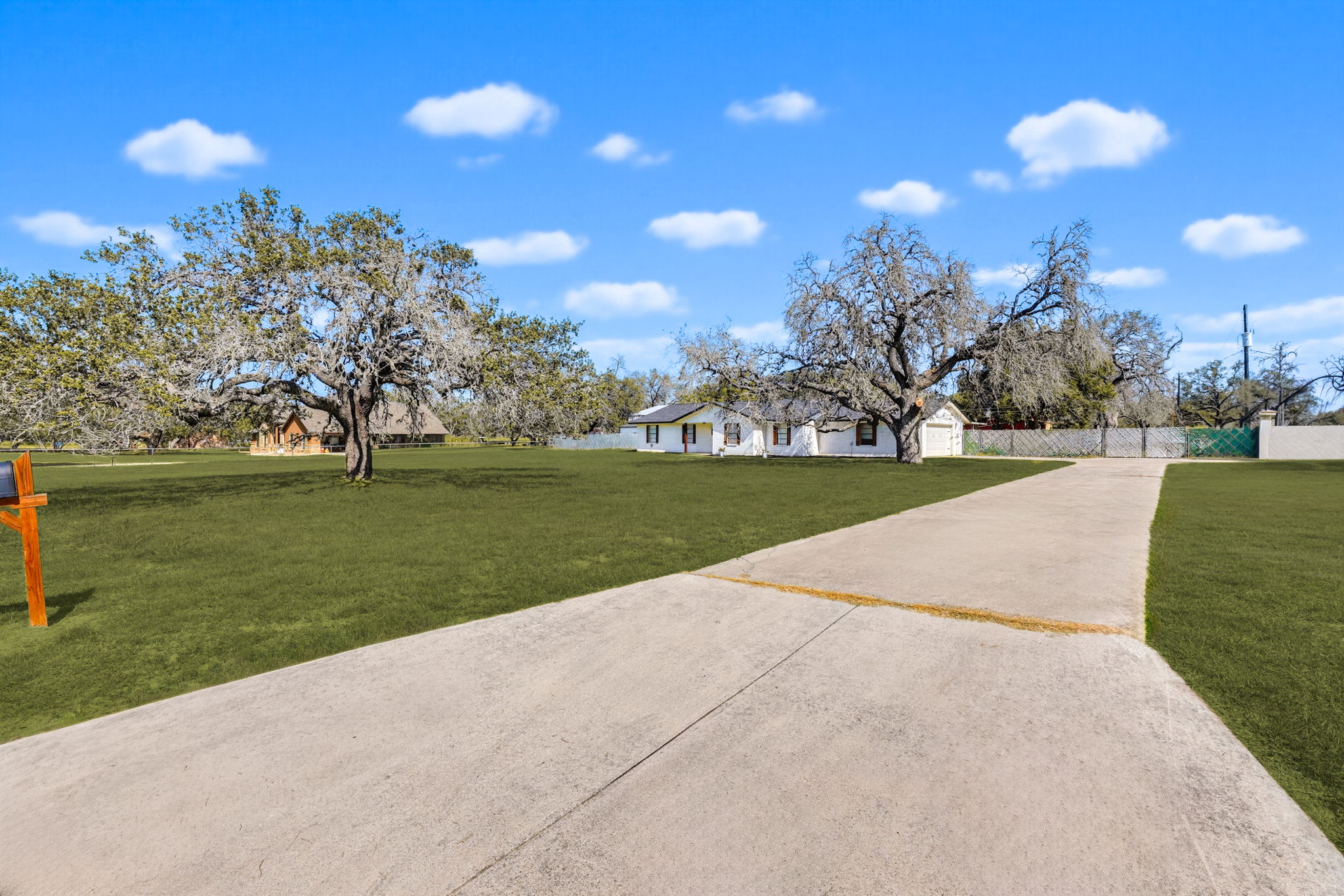 81 Pulliam Drive, Pleasanton, TX 78064 — photo 3