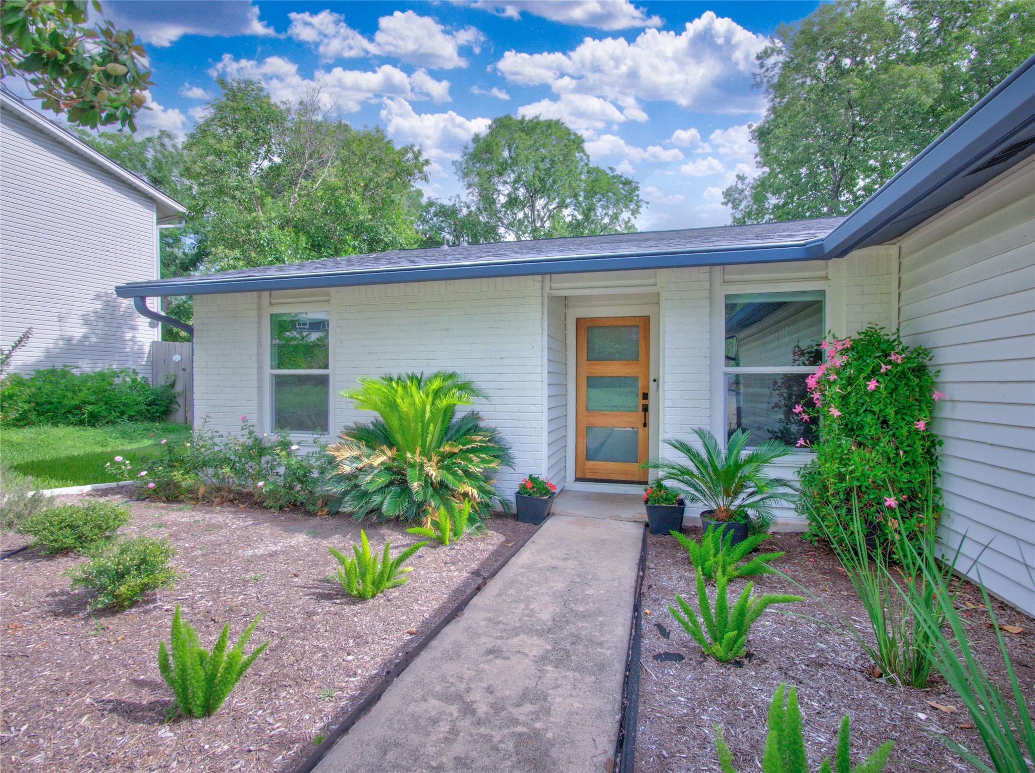 2102 Lear Lane, Austin, TX 78745 — photo 2