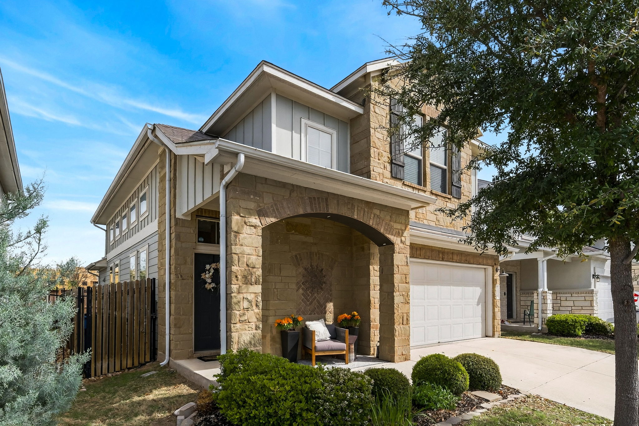1318 Jenkins Bnd — photo