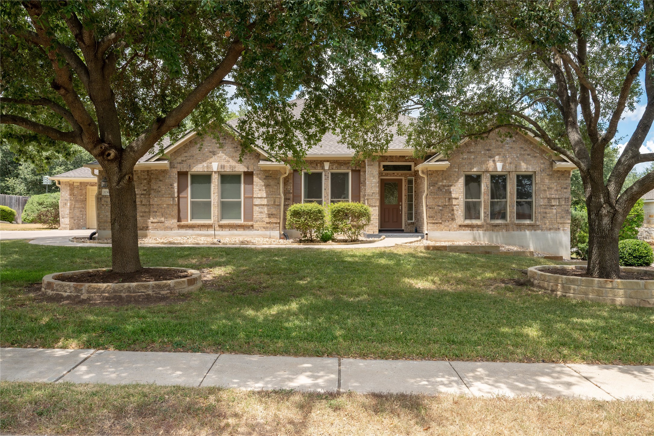 12308 Gatling Gun Ln — photo