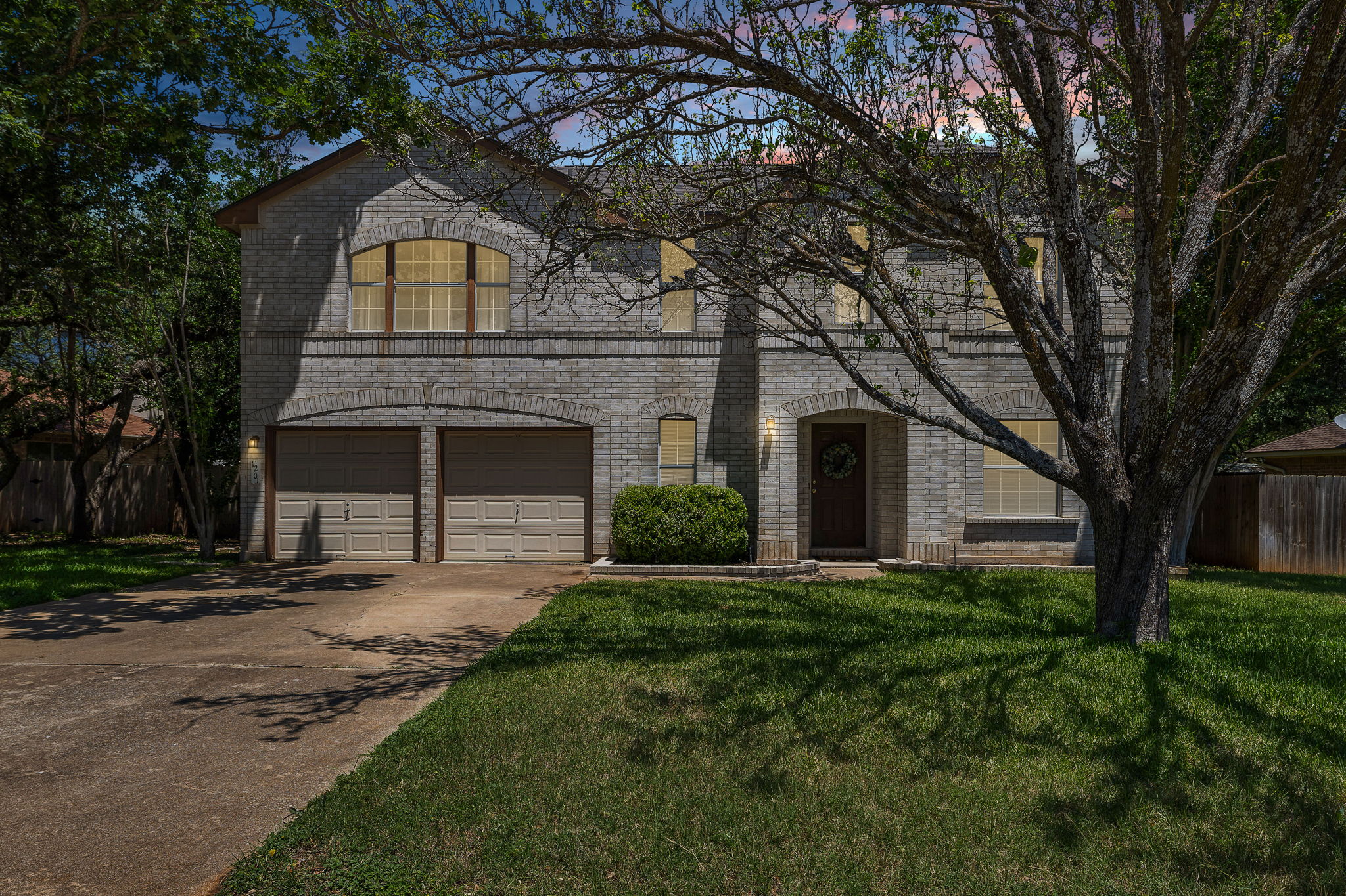 1201 Cedar Hills Blvd — photo