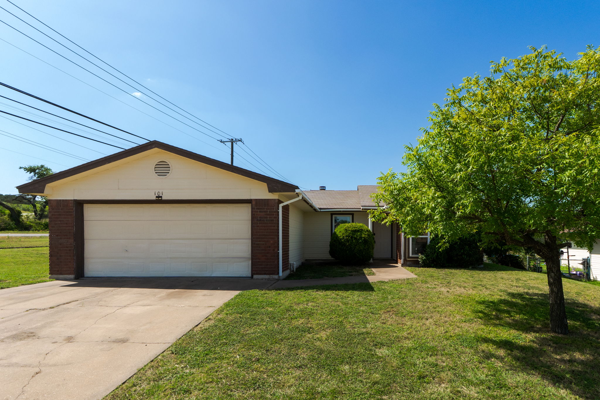 101 Blanket Dr — photo