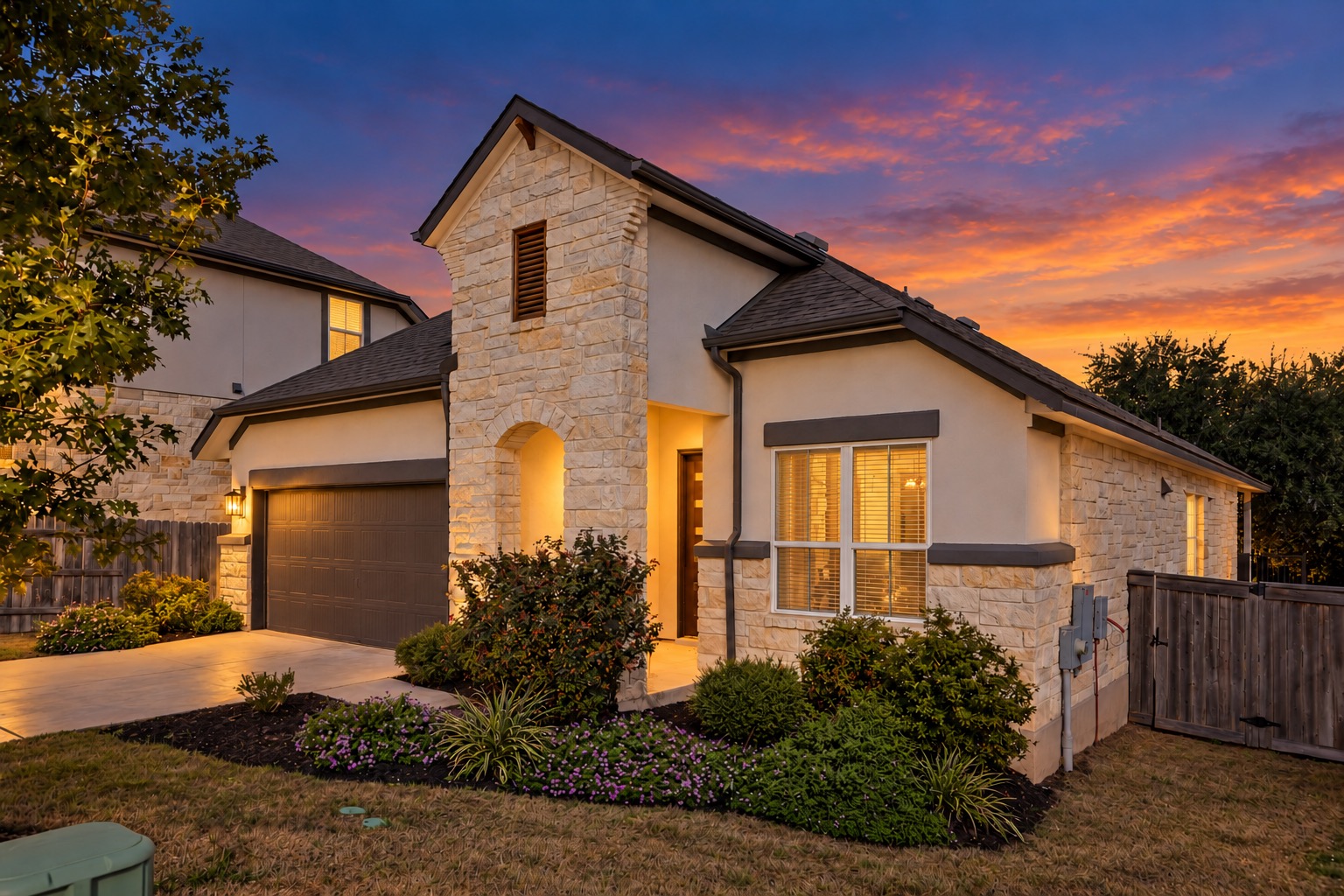 621 Pinnacle View Dr — photo
