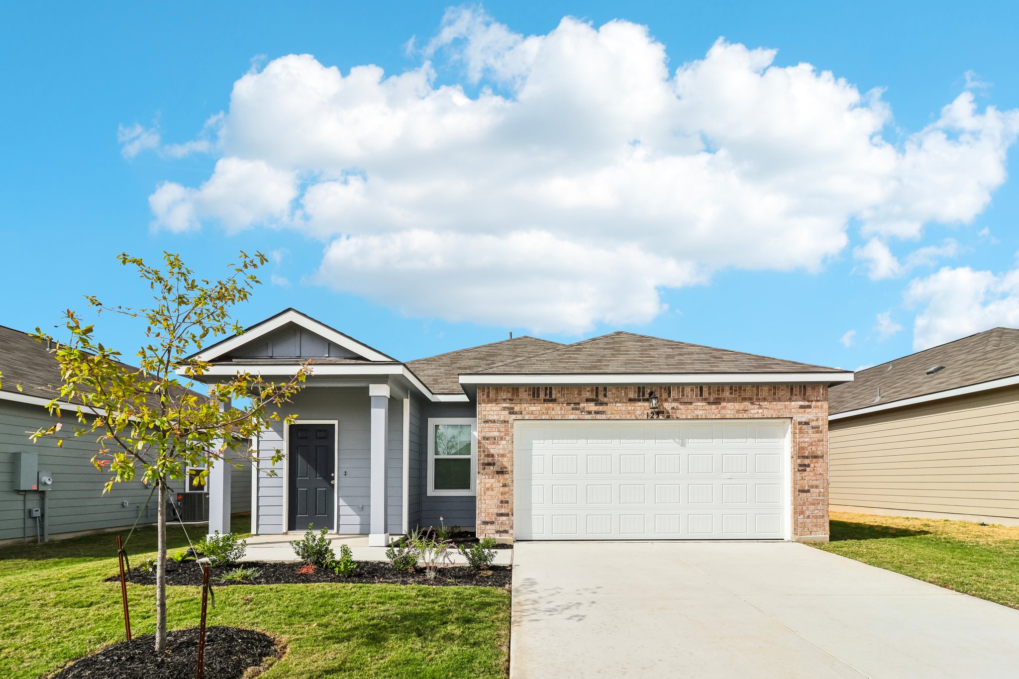 306 Sunlight Lake Blvd — photo