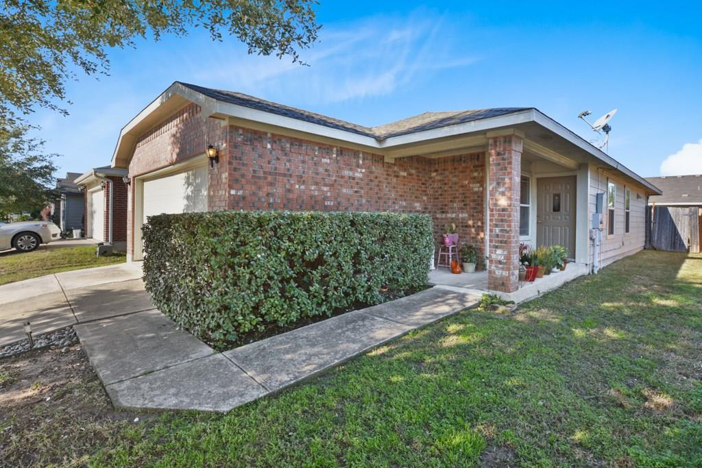 7608 Cayenne Ln — photo