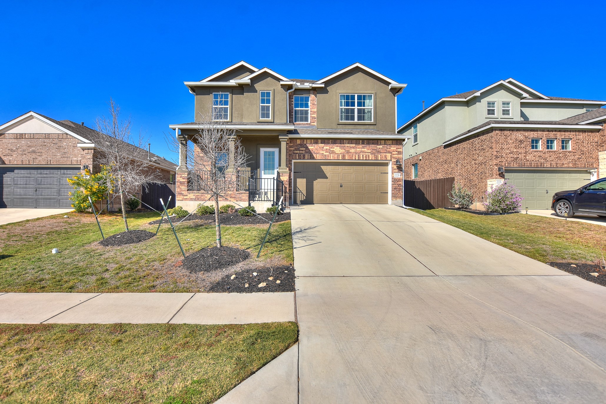 2221 Four Waters Loop — photo