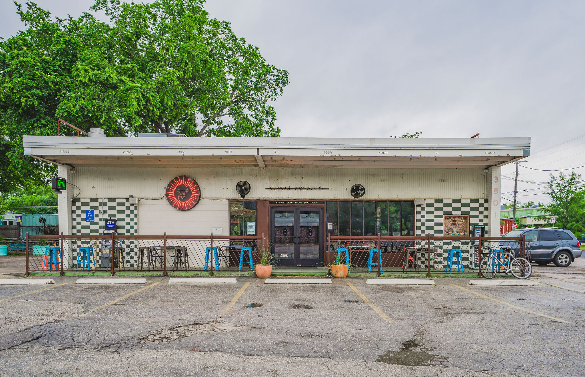 3501 E 7th Street, Austin, TX 78702 — photo 2