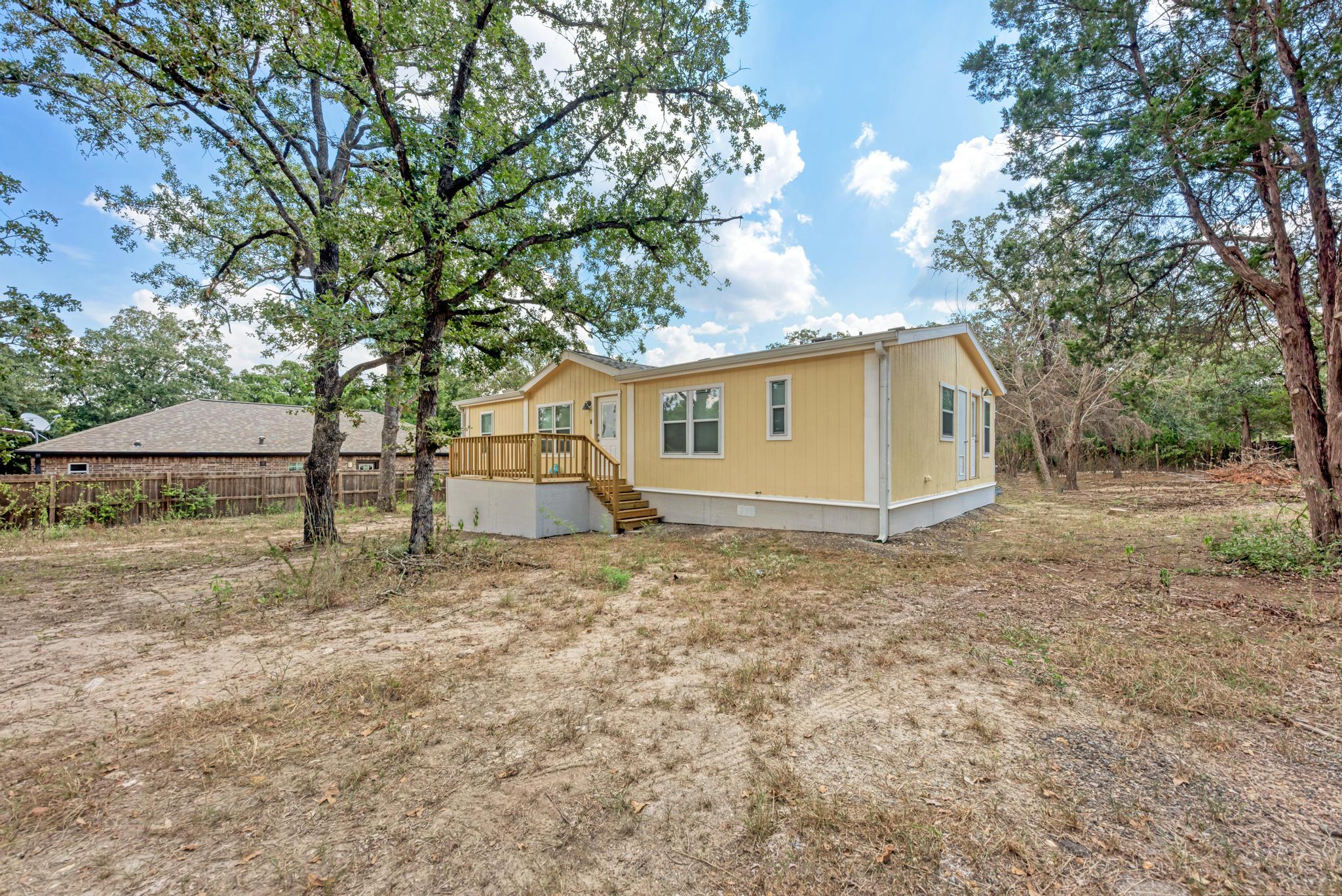 107 Long Shadow Dr — photo