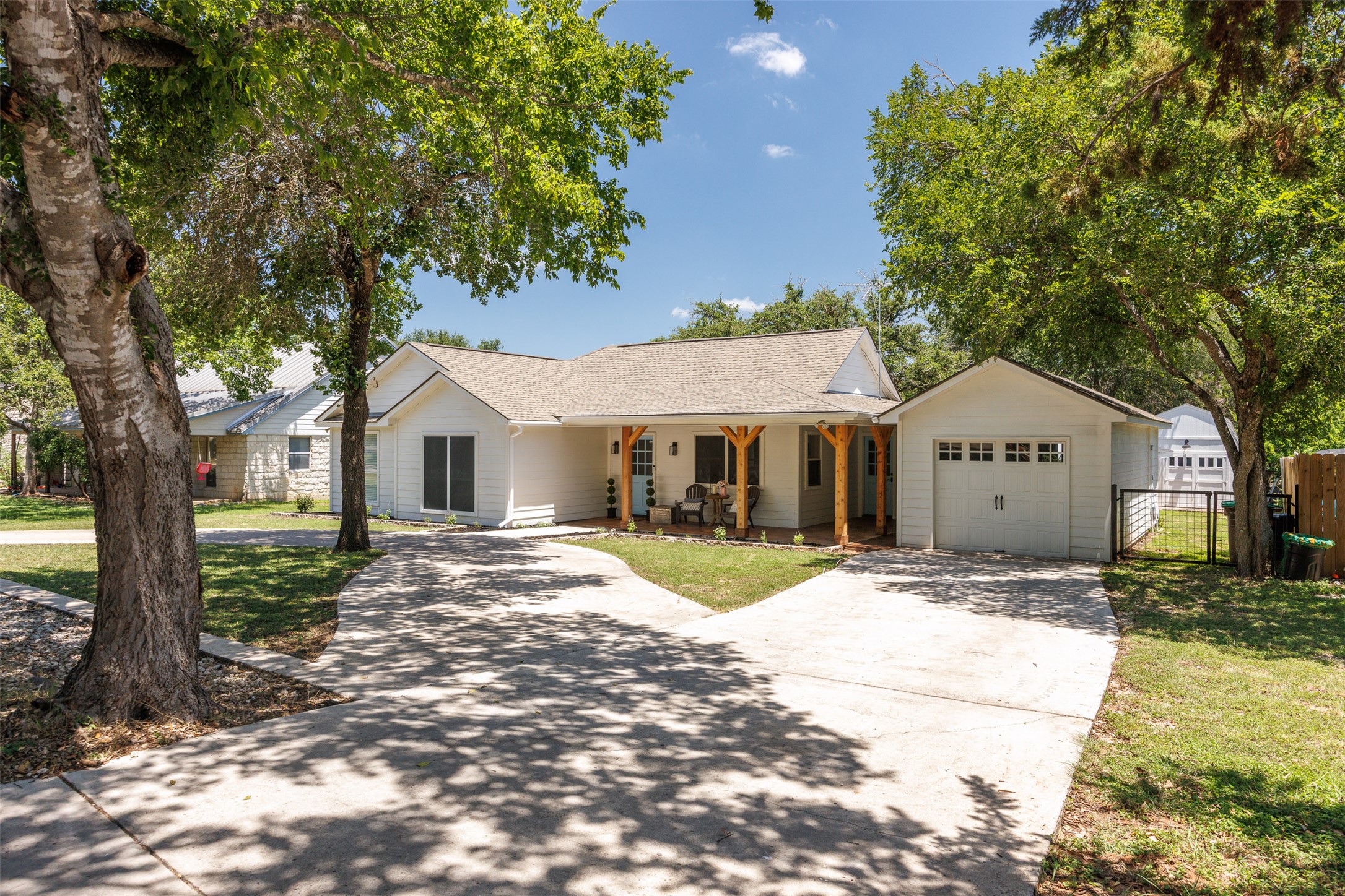 8 Deer Ridge Road, Wimberley, TX 78676 — photo 2