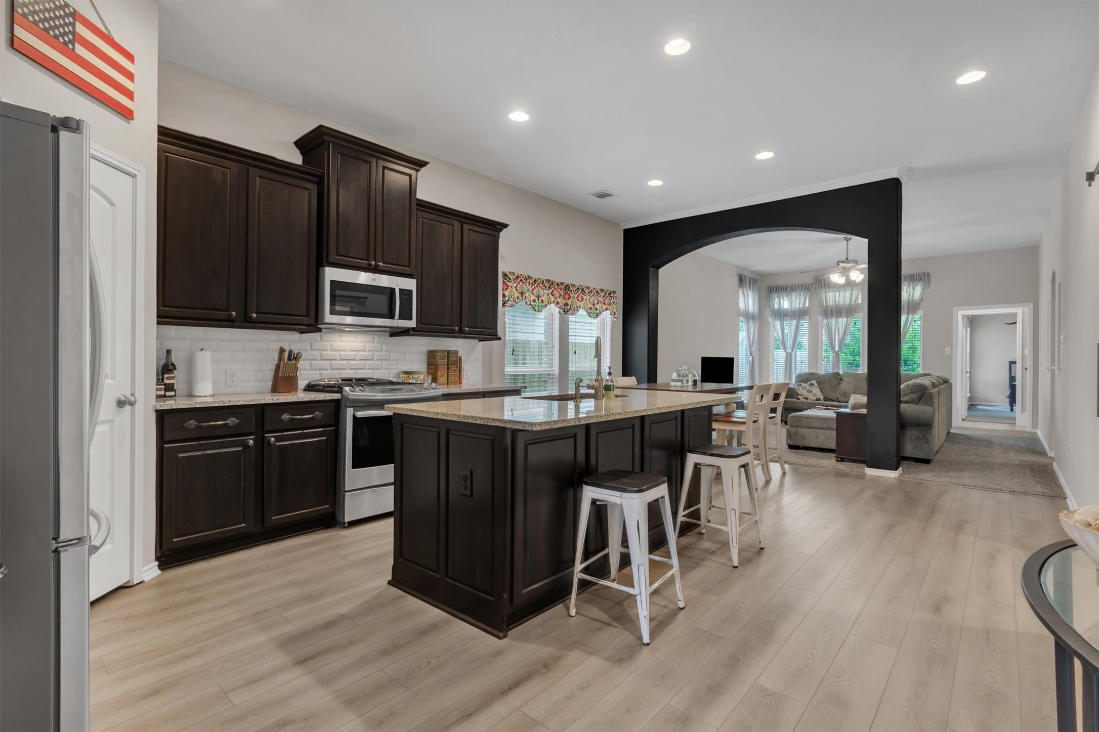217 Split Rail Dr — photo