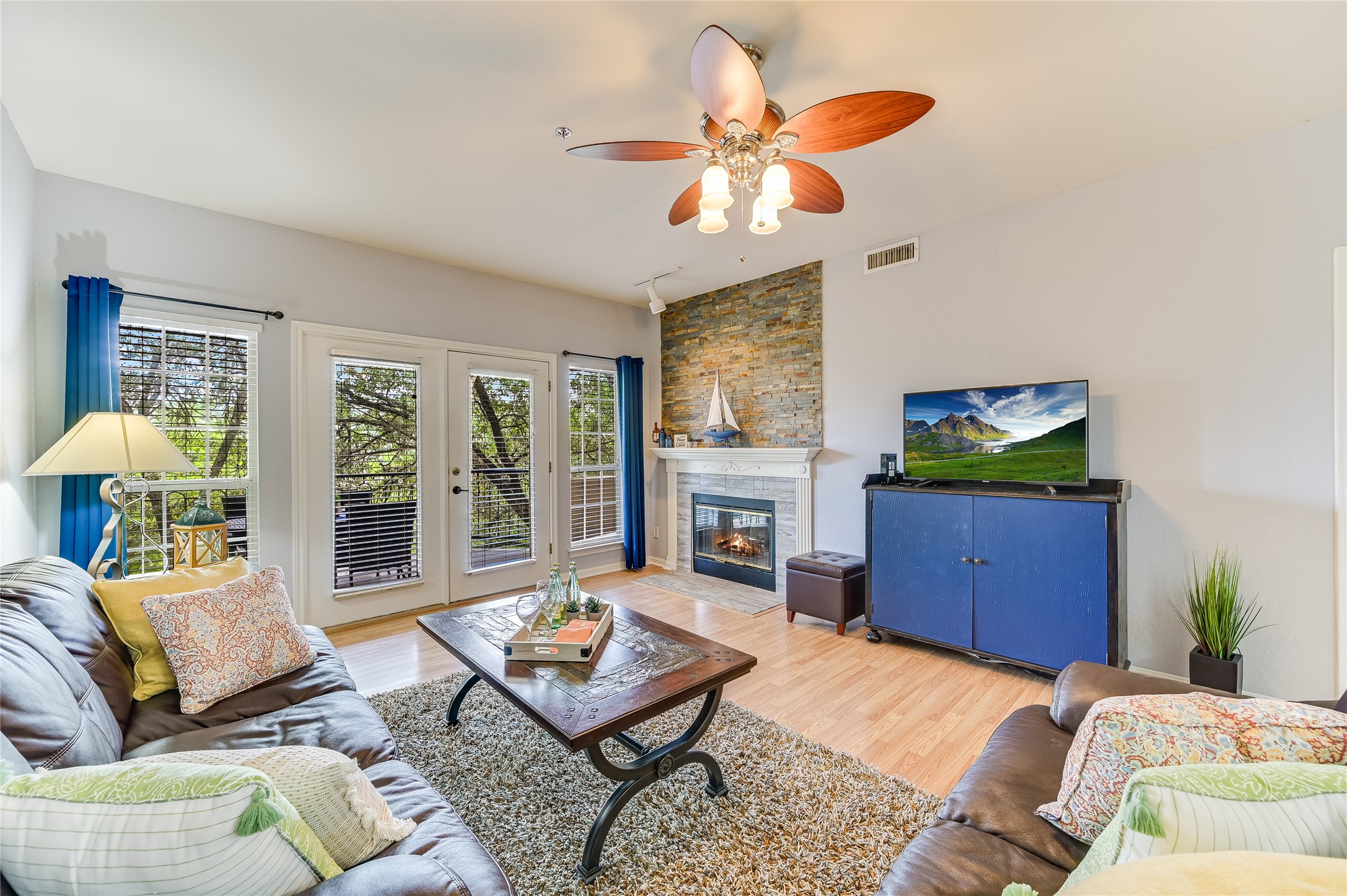 3404 American Dr 3208 — photo