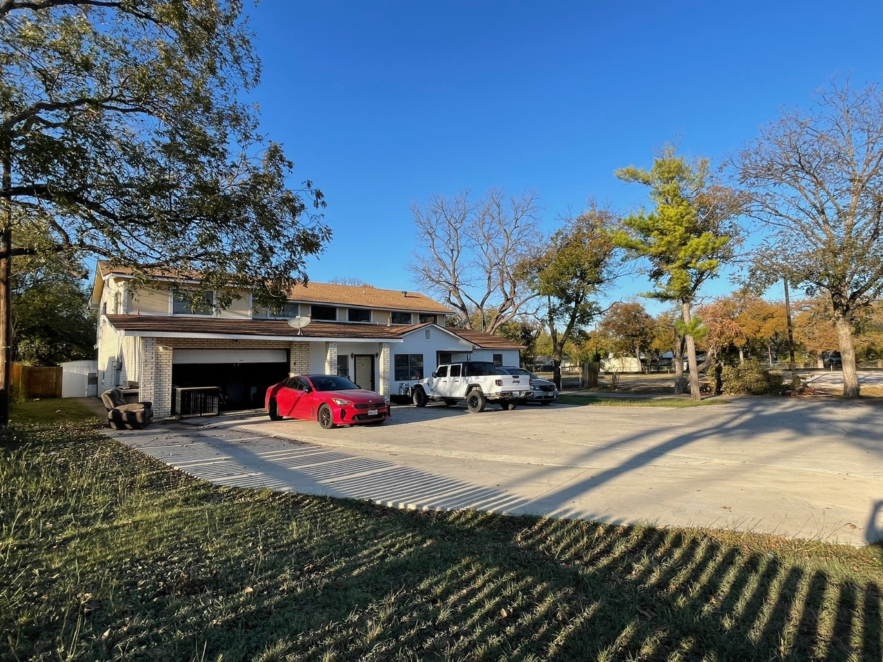613 Central Texas Expy a, B & C — photo