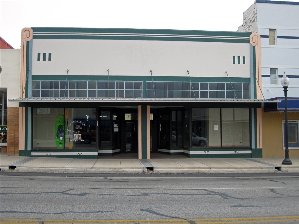 1201 E 8th, Ada, OK 74820