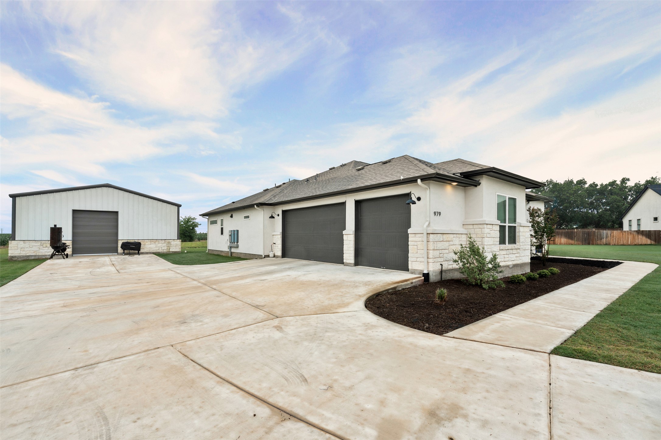 979 Inka Road, Salado, TX 76571 — photo 2