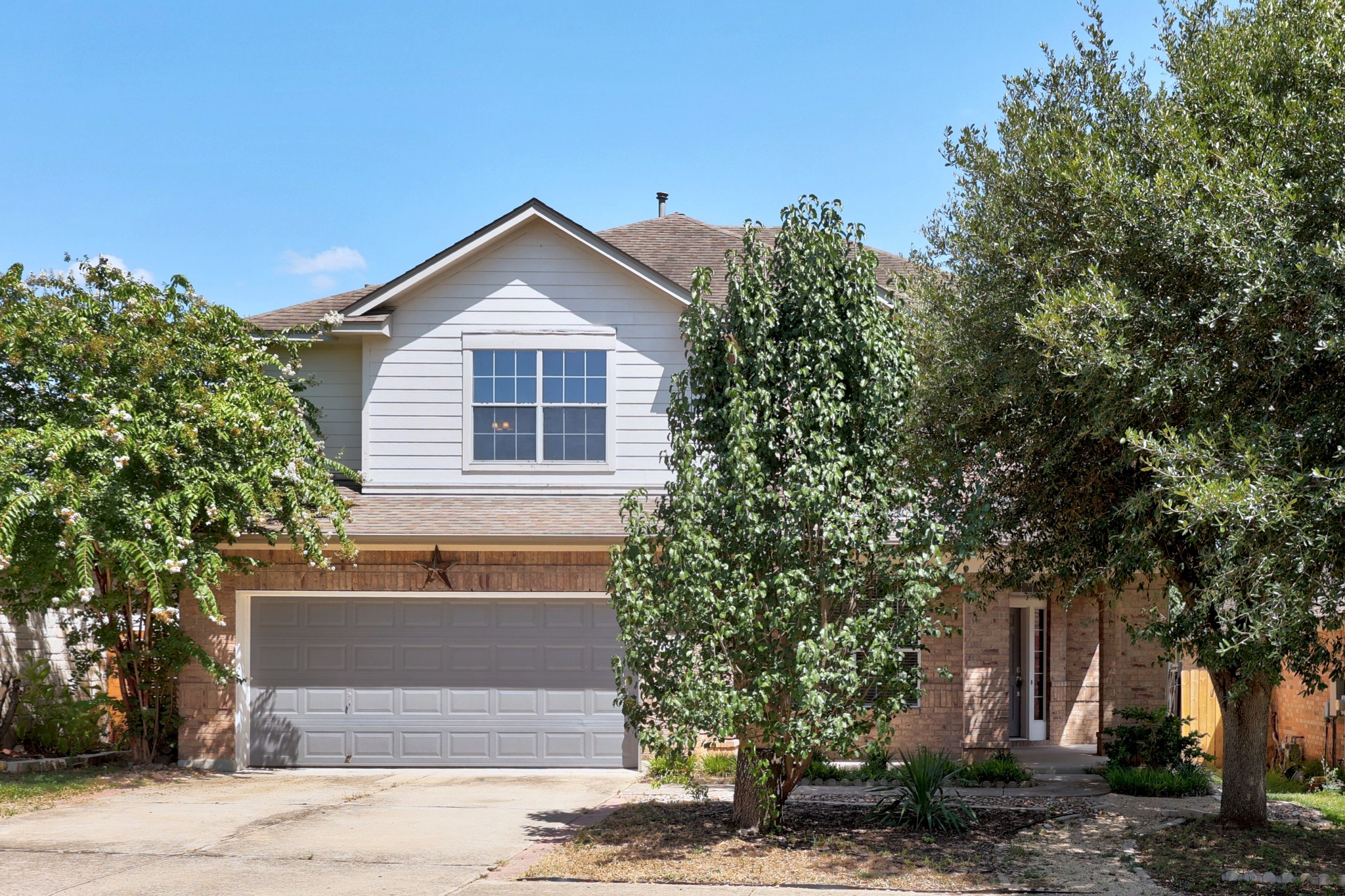 10005 Mount Rainier Dr — photo