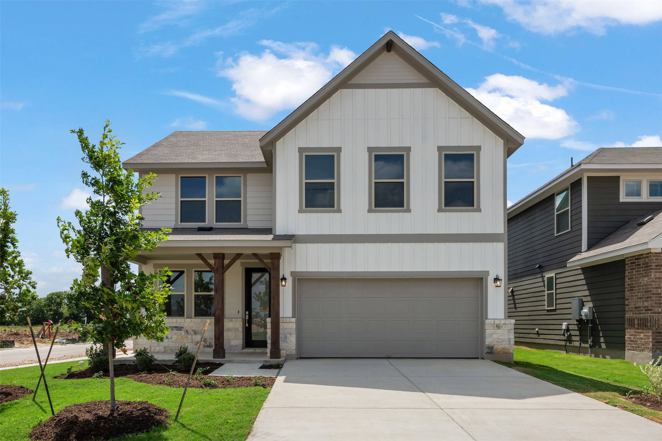 283 Crater Lake Dr — photo