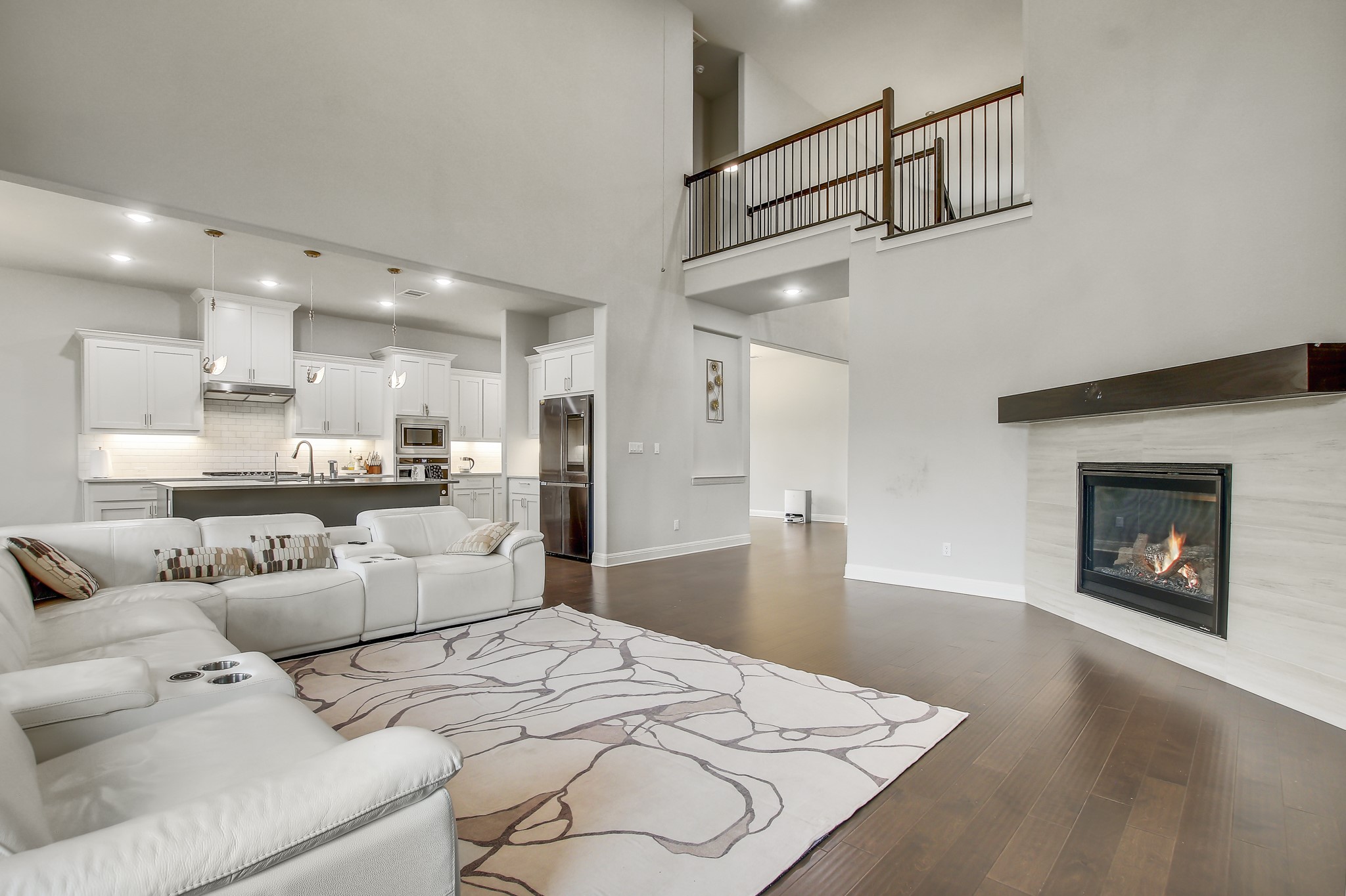 525 Houston Loop — photo