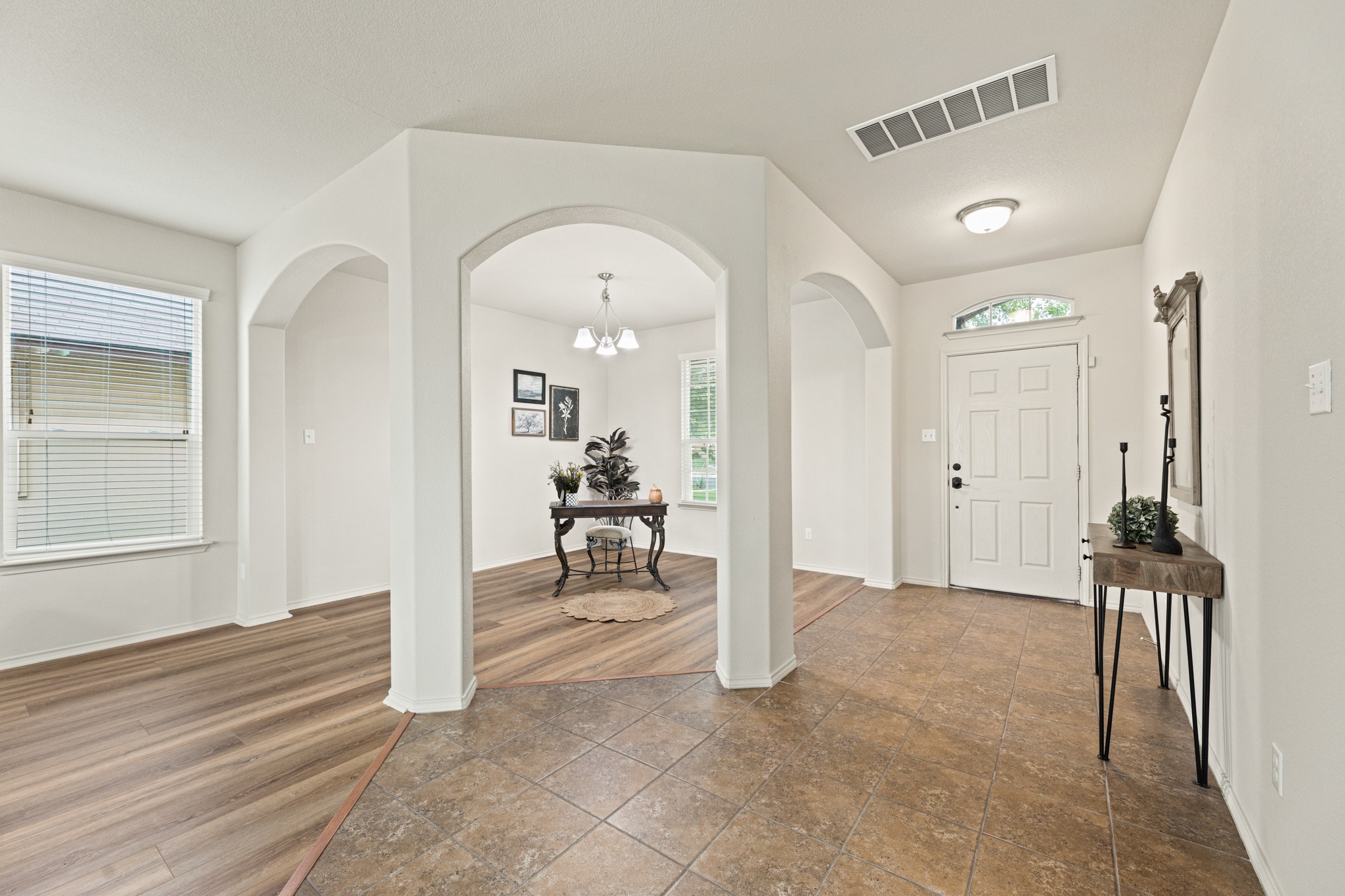 232 Geode Lane, Jarrell, TX 76537 — photo 2