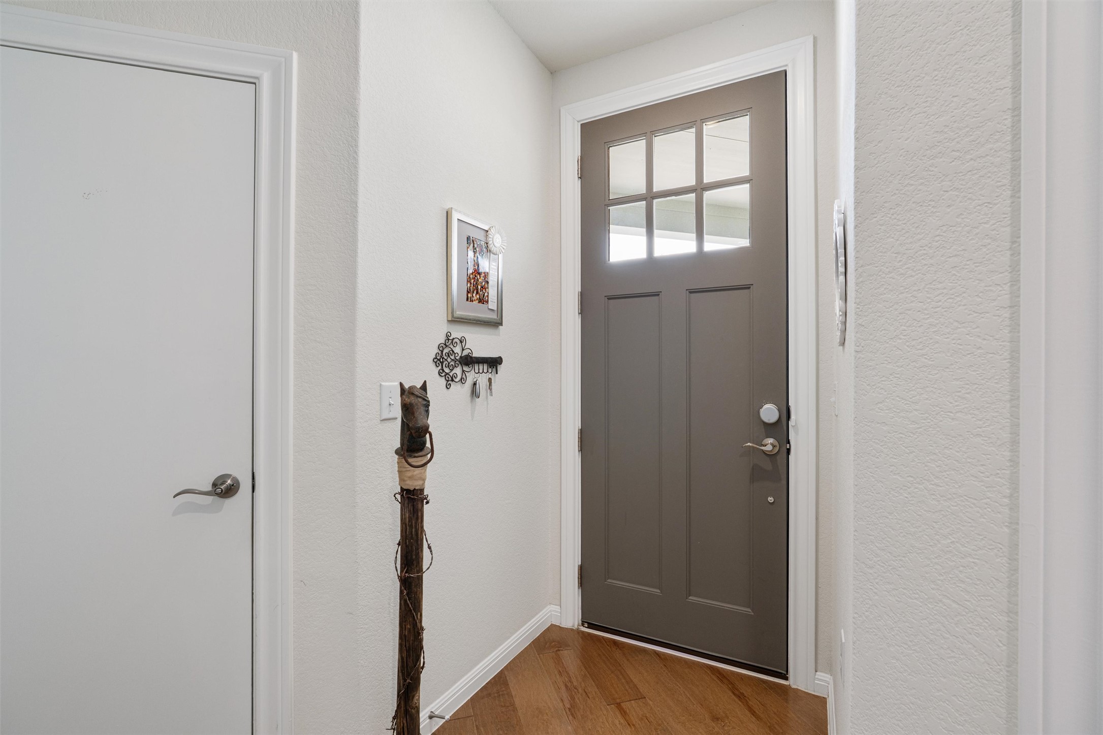 706 Kitty Hawk Road, Georgetown, TX 78633 — photo 3