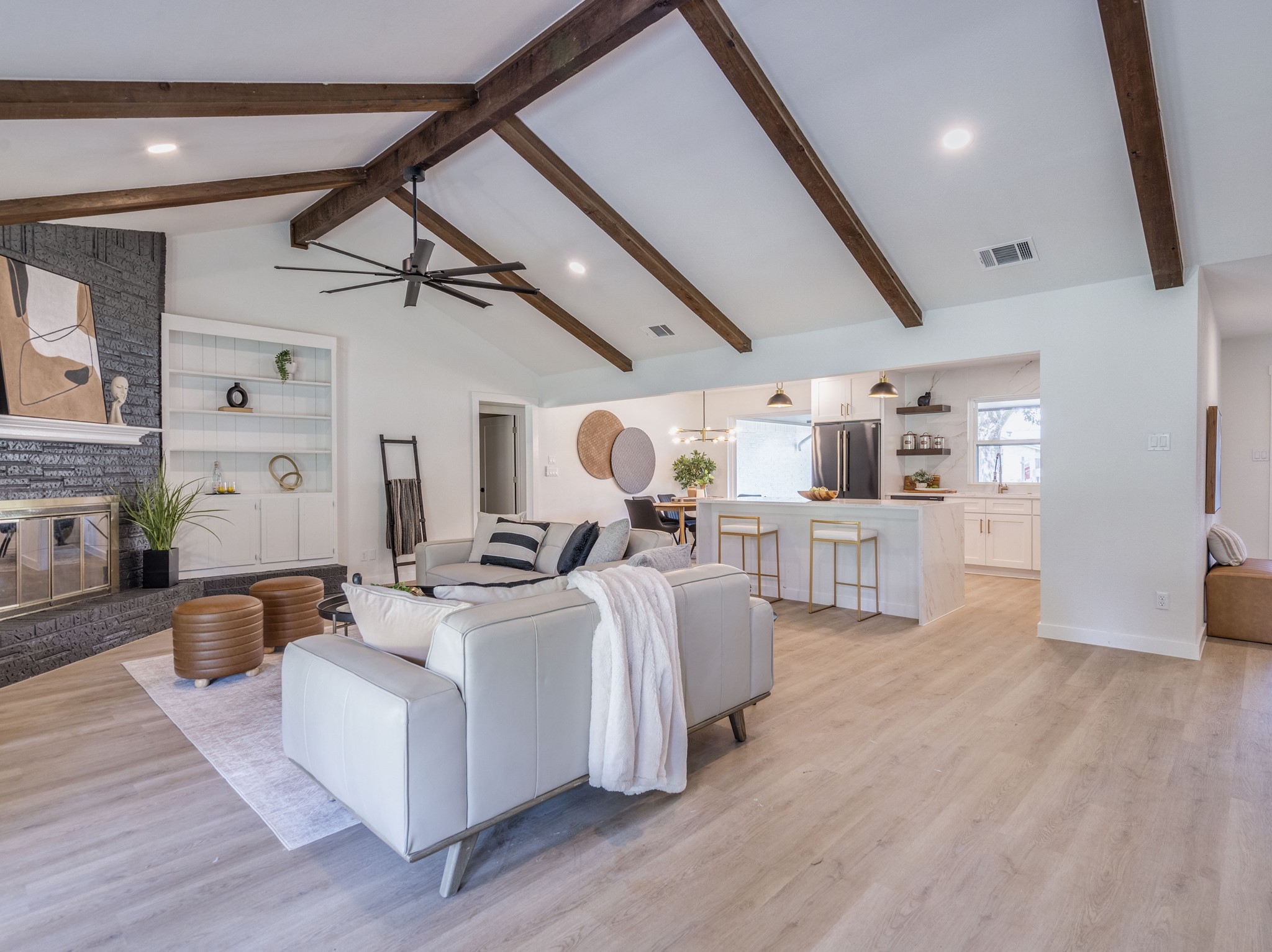 13505 Broadmeade Ave — photo