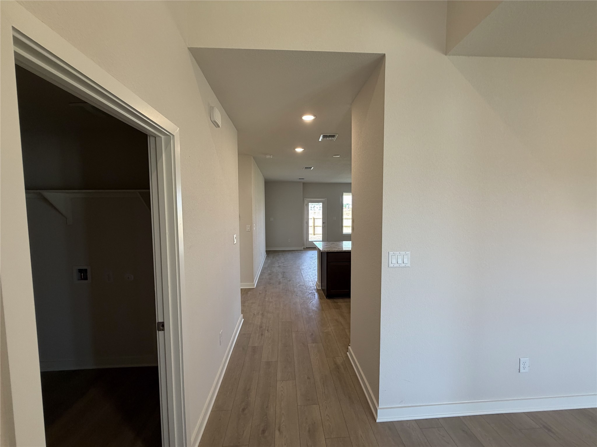 276 Gus Loop, Georgetown, TX 78626 — photo 2
