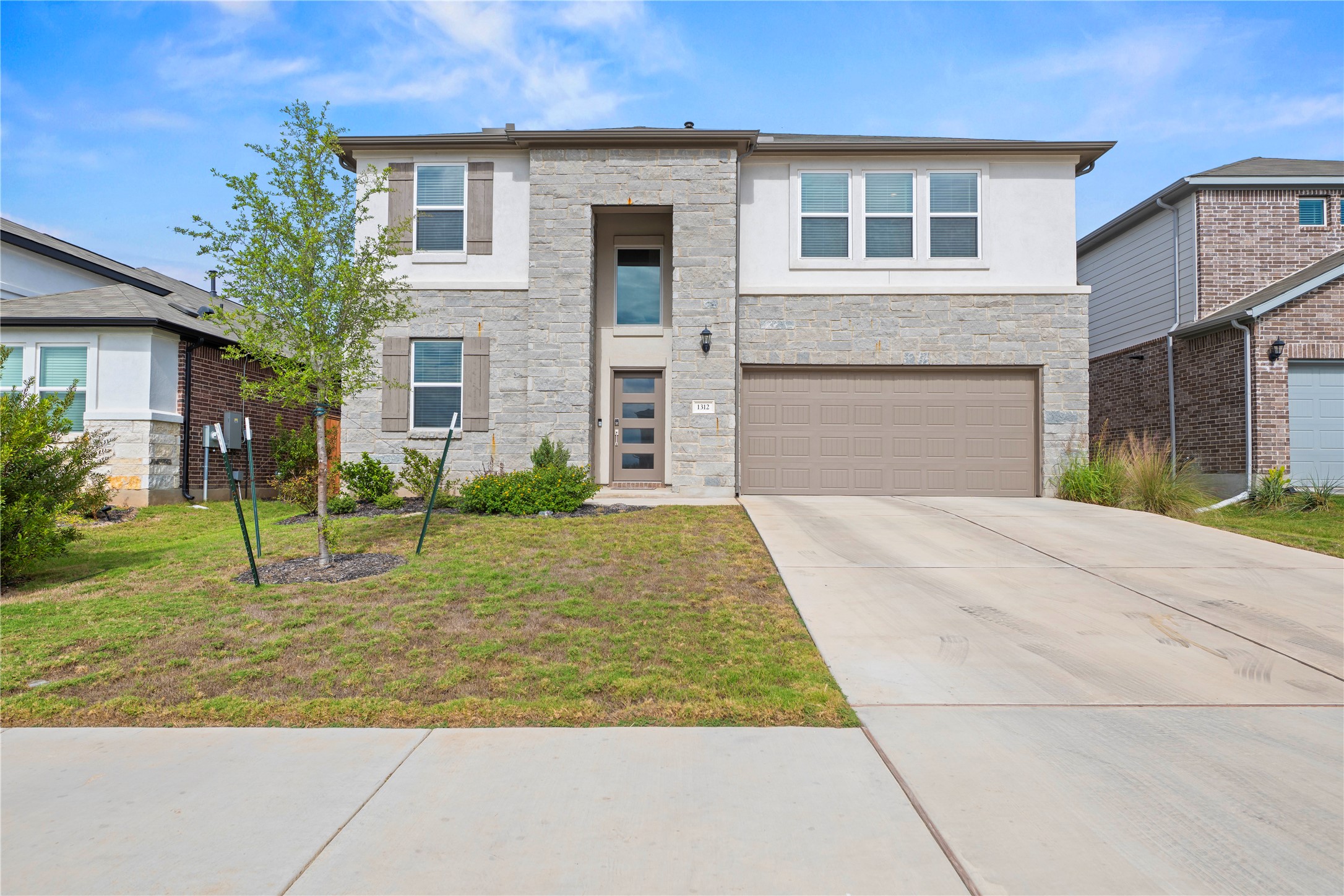 1312 Purple Martin Dr — photo