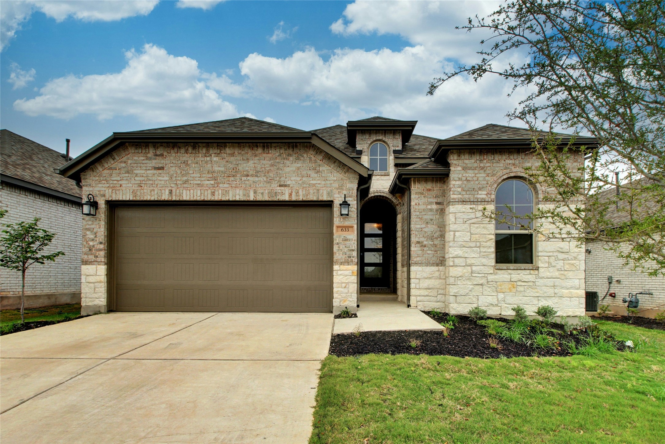 633 Pecan Bottom Trl — photo