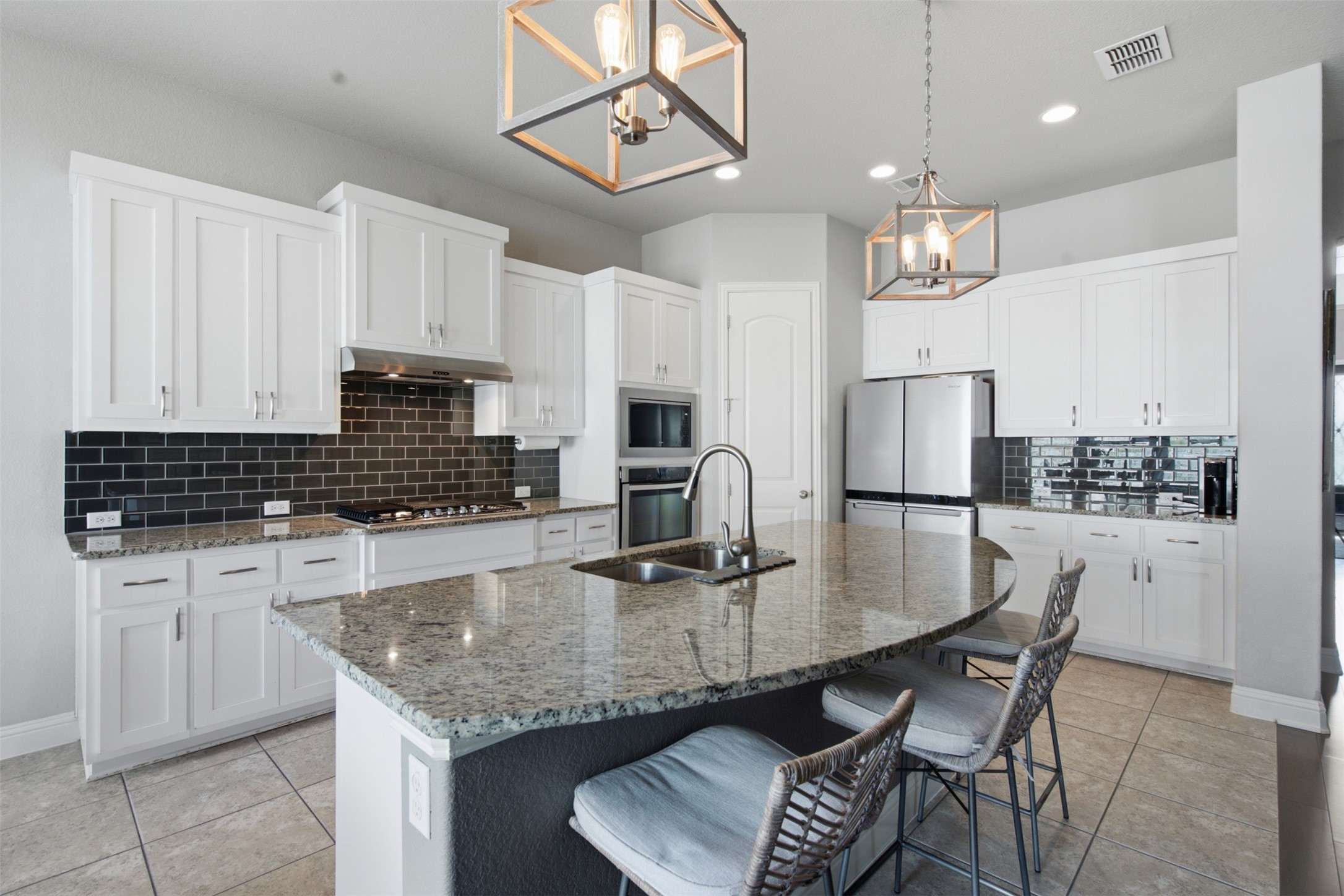324 Stoney Point Road, Austin, TX 78737 — photo 3