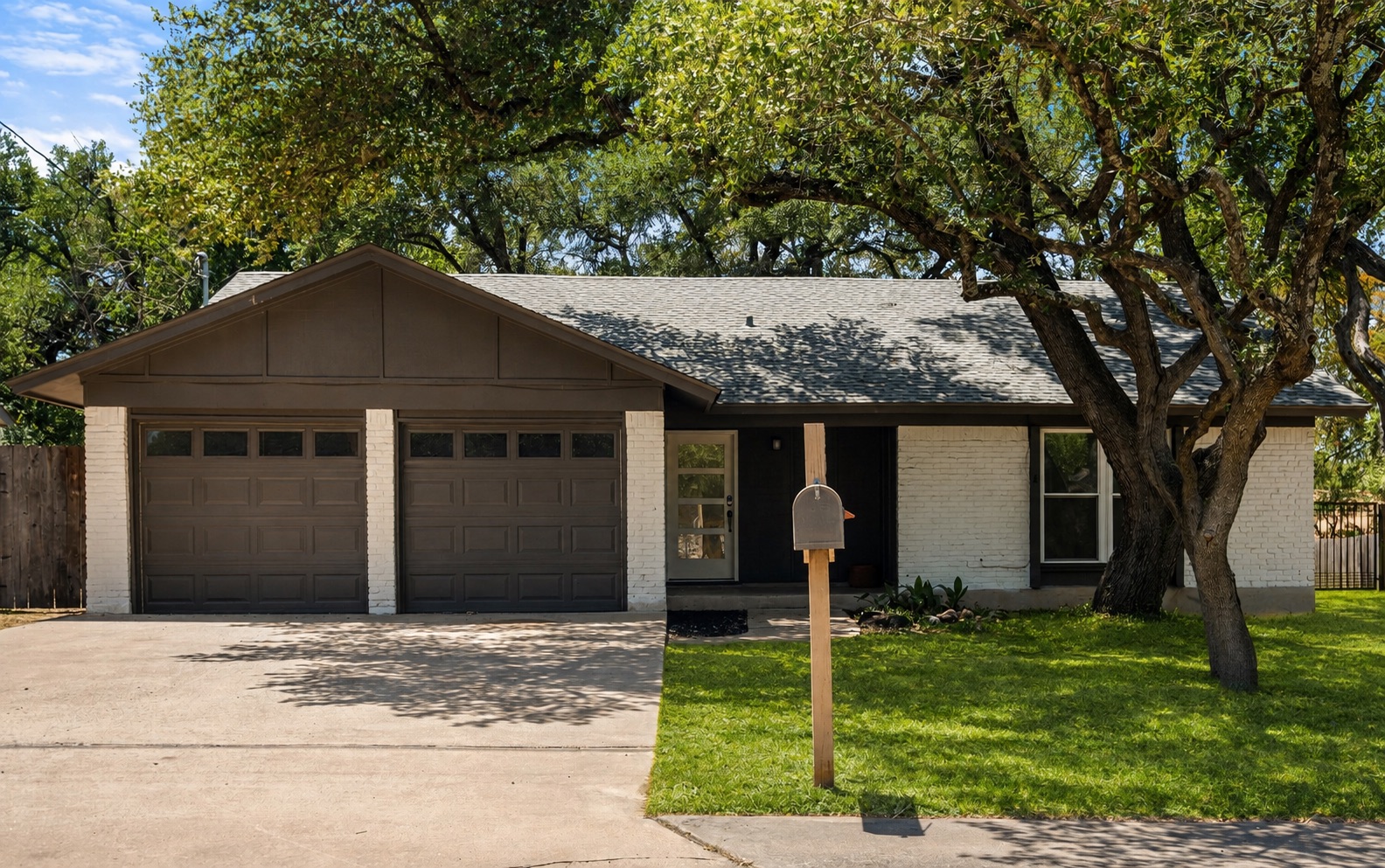 2307 Dijon Dr — photo