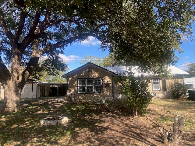 214 S Hackberry Ave — photo