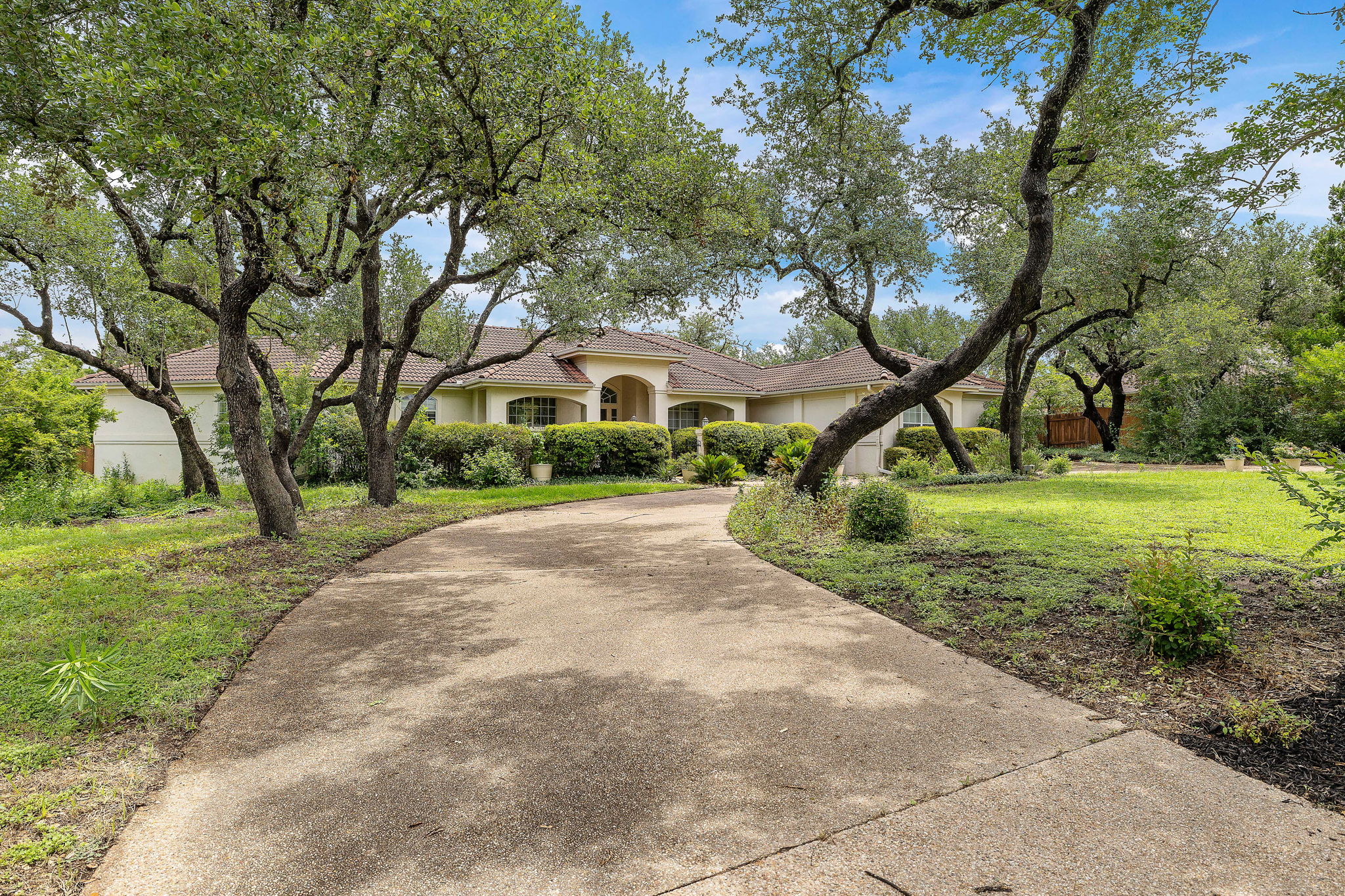 9608 Streamside Drive, Austin, TX 78736 — photo 2