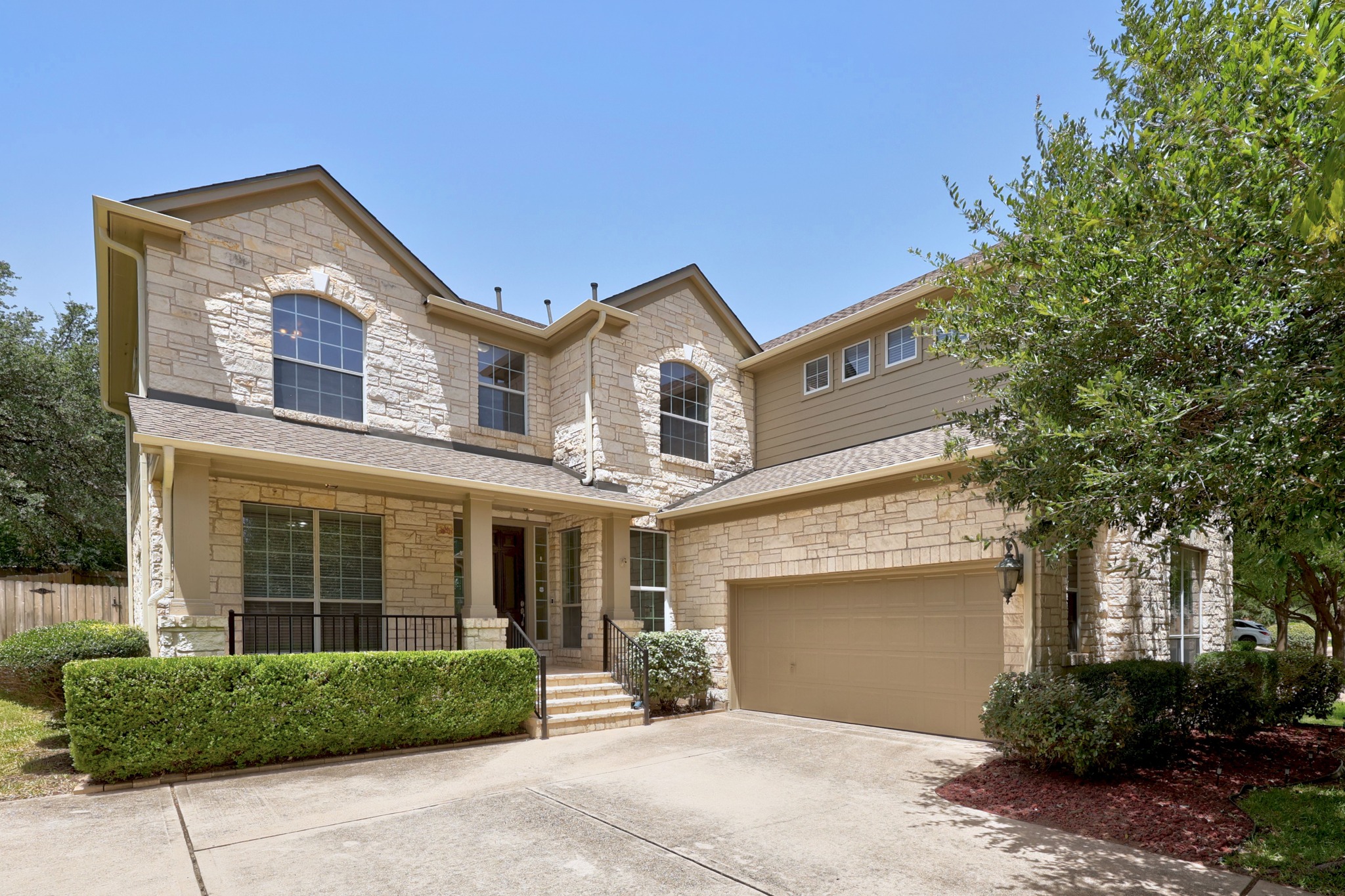 9804 Bundoran Dr — photo