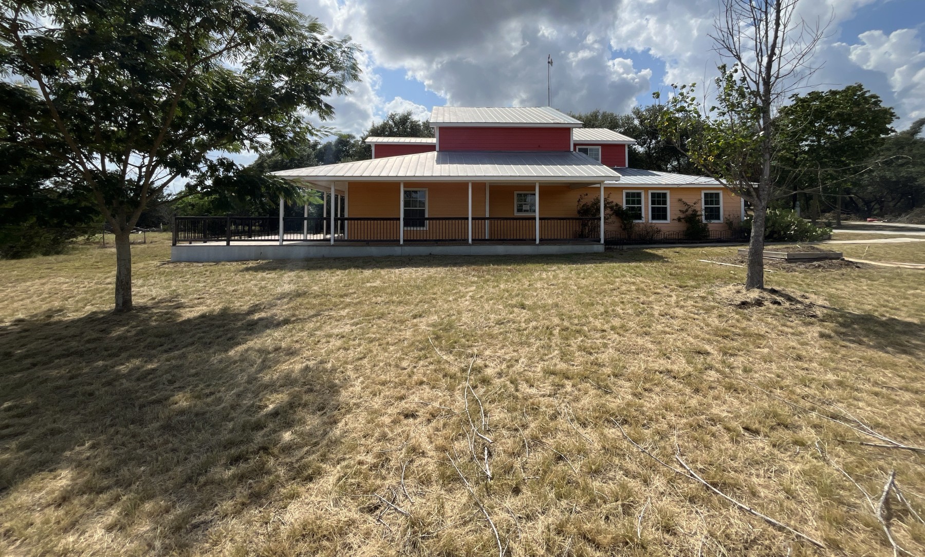 524 Rangeland Rd — photo
