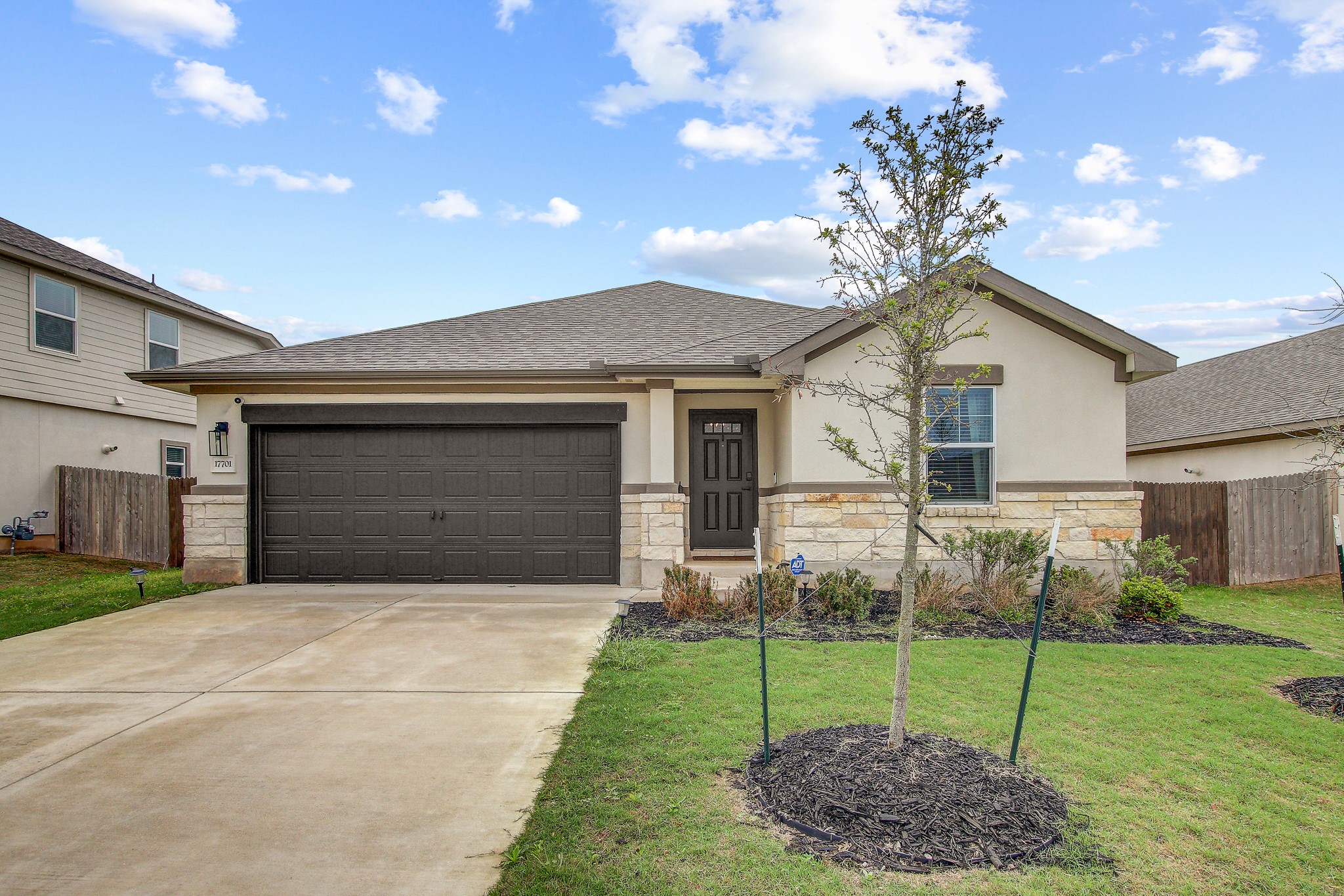 17701 Owl Tree Rd — photo
