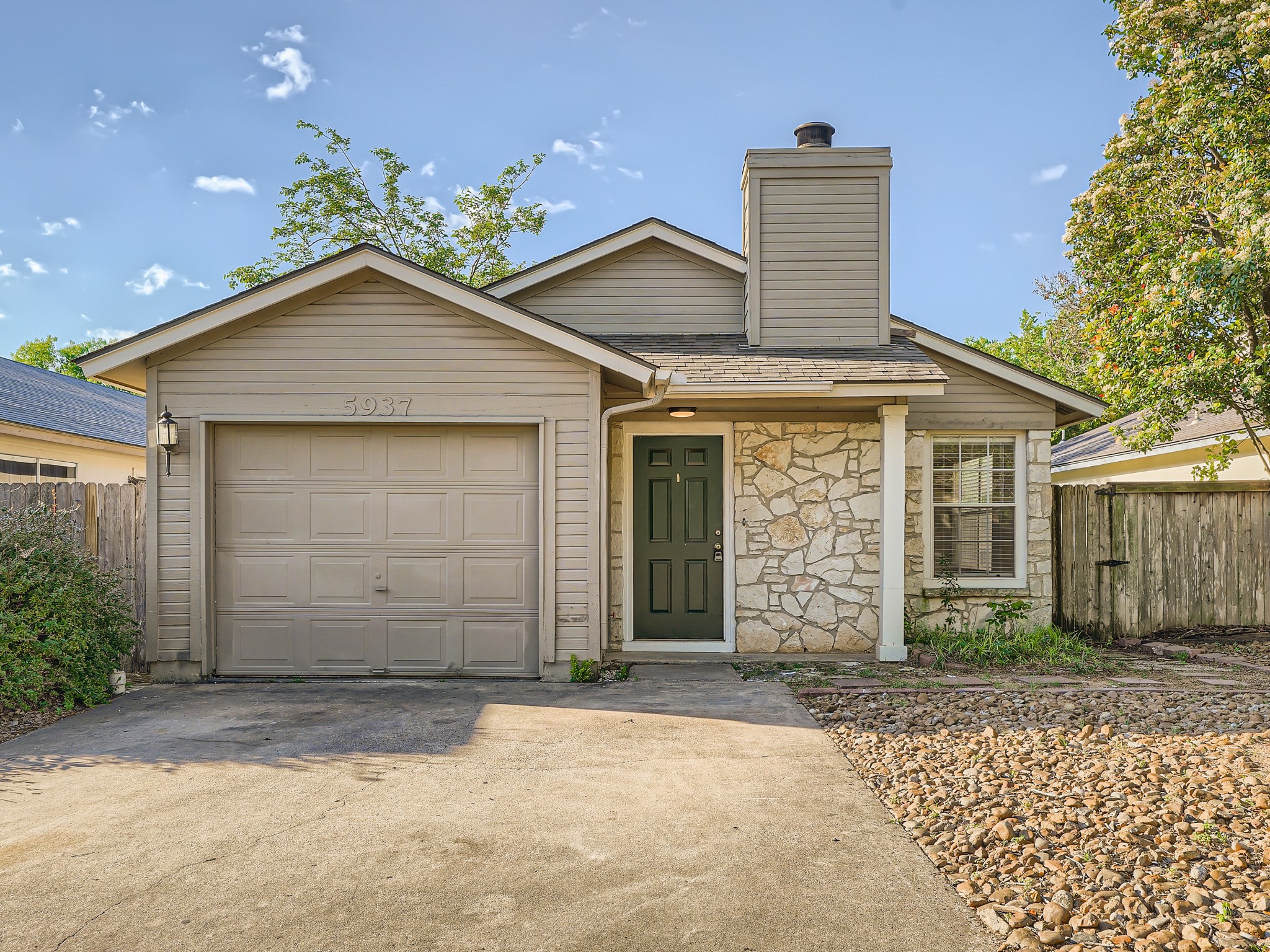 5937 Kevin Kelly Pl — photo