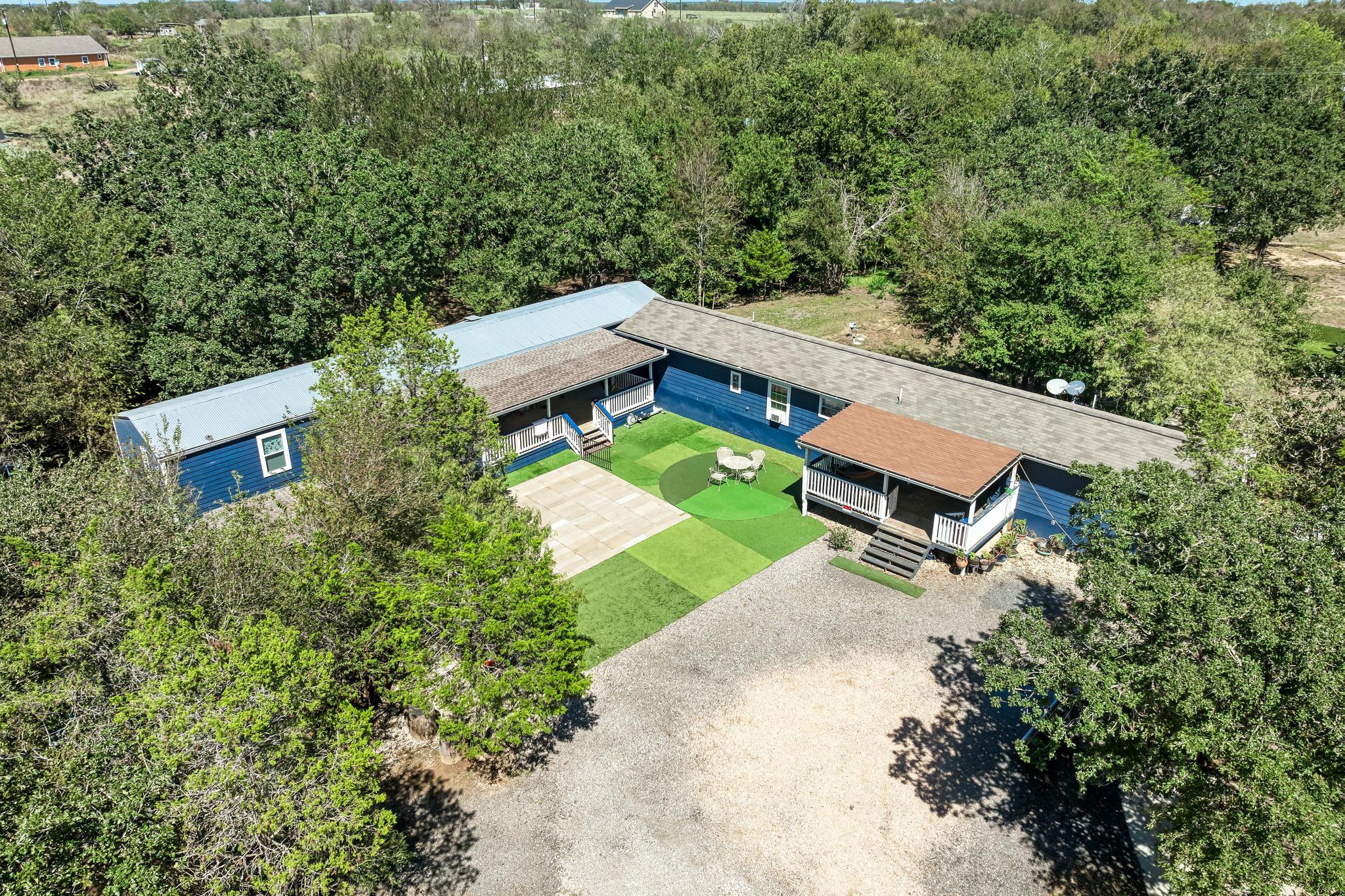 181 Waugh Way — photo