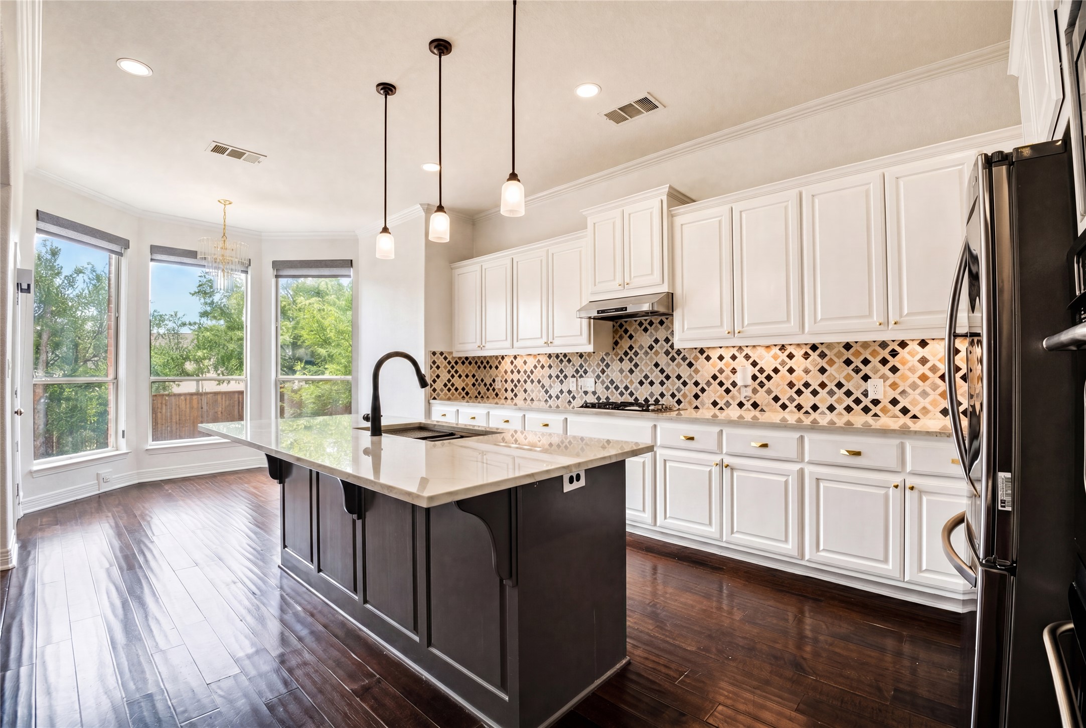 2260 Fernspring Dr — photo