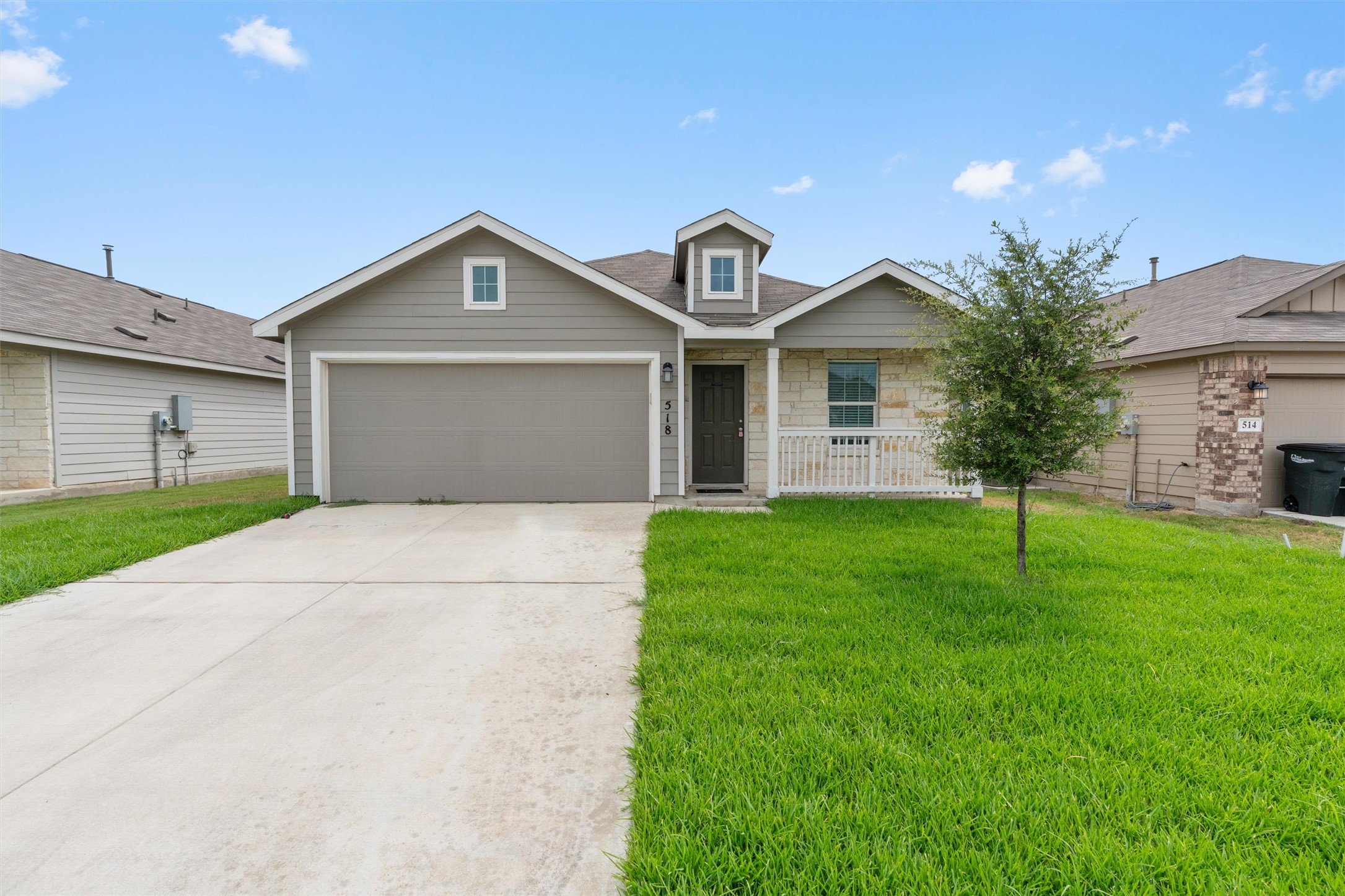 518 Blue Stem Rd — photo