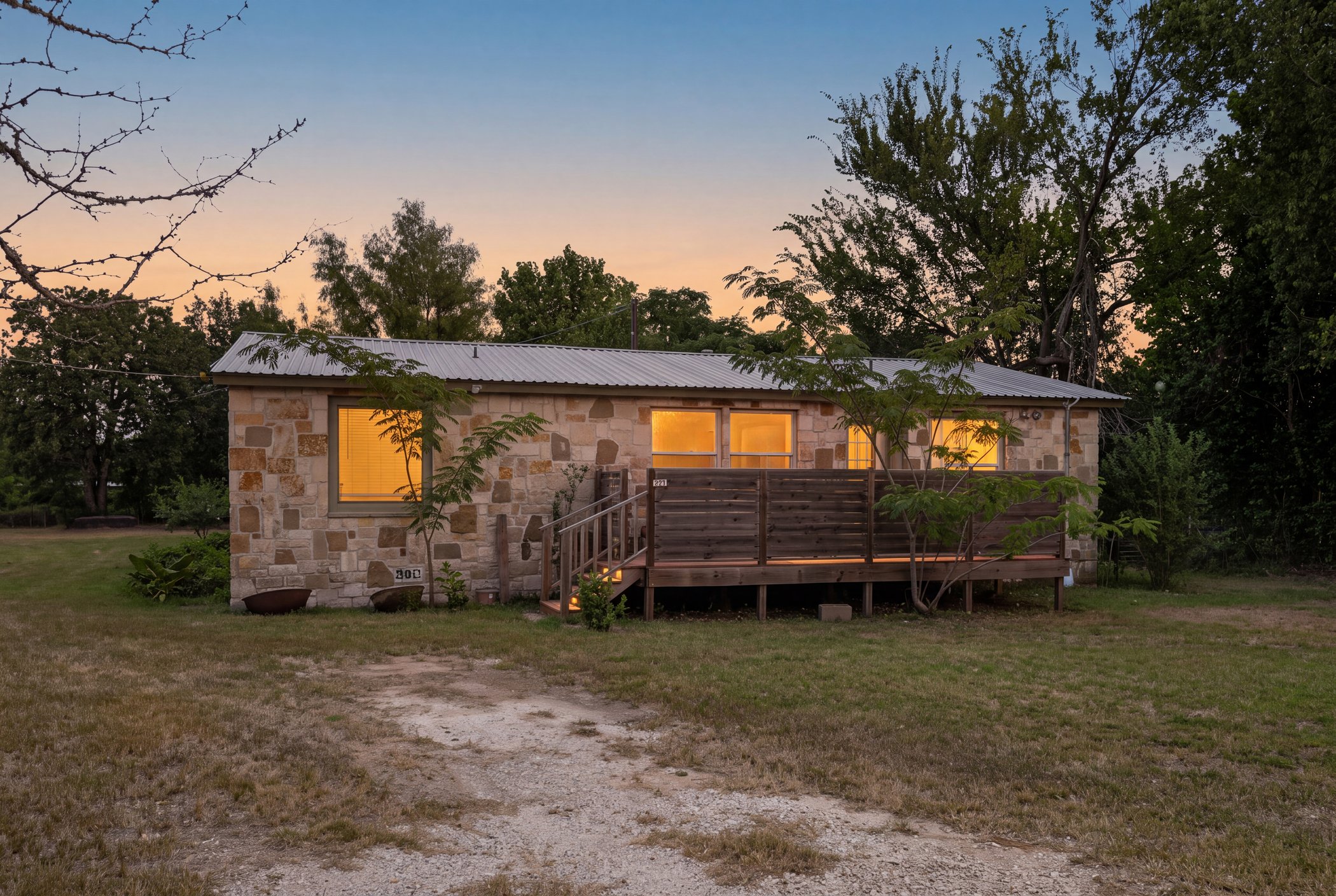 513 FM 2336 — photo
