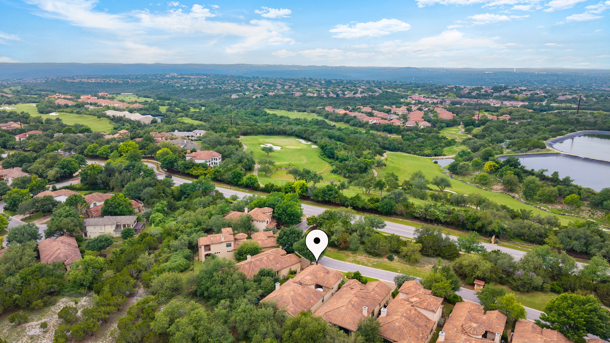2813 University Club Dr — photo