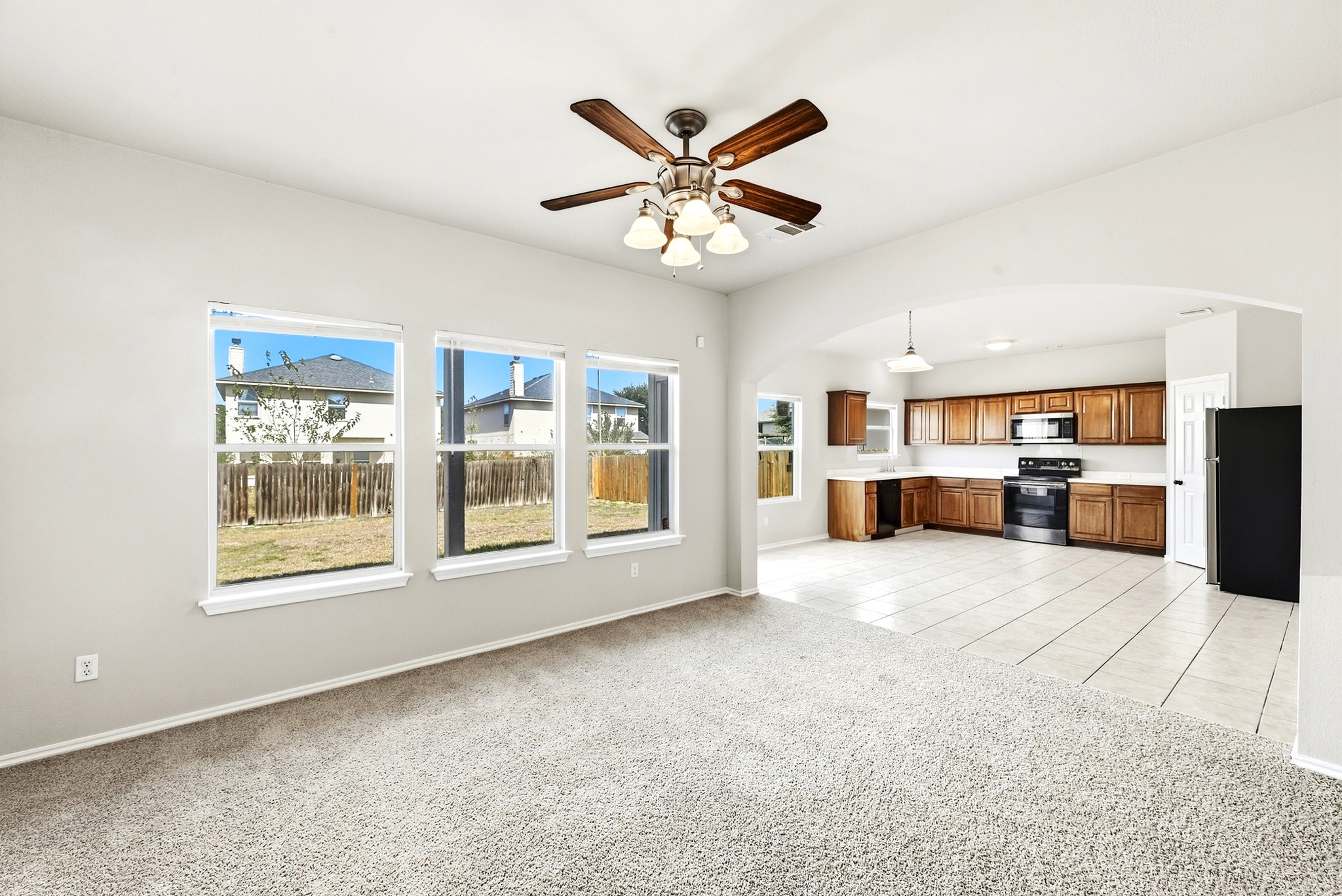 13316 Marie Ln — photo