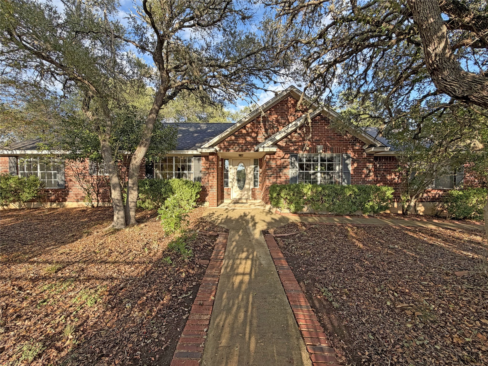 2741 Connie Dr — photo